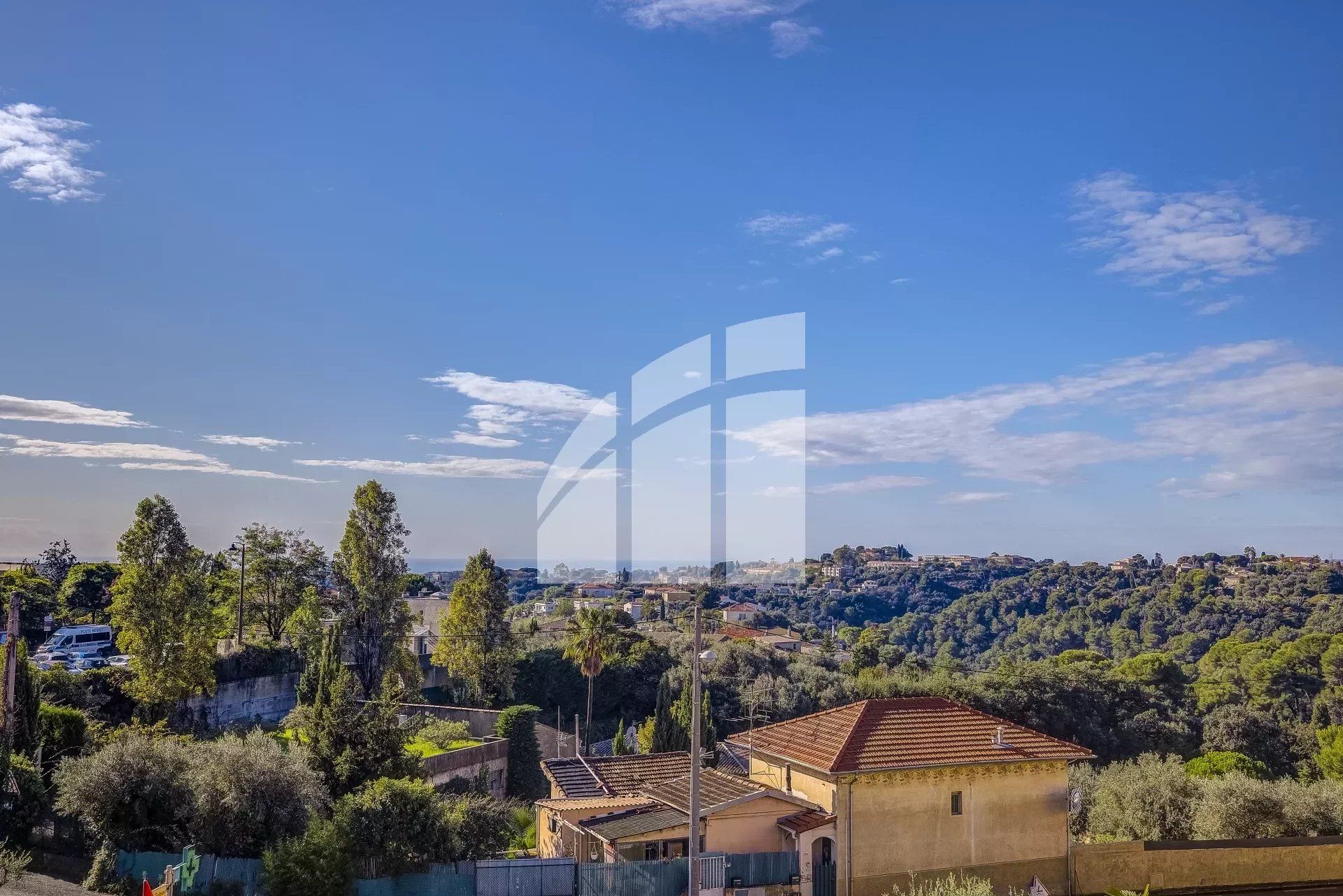 Condominium in Saint-Isidore, Provence-Alpes-Cote d'Azur 12804199