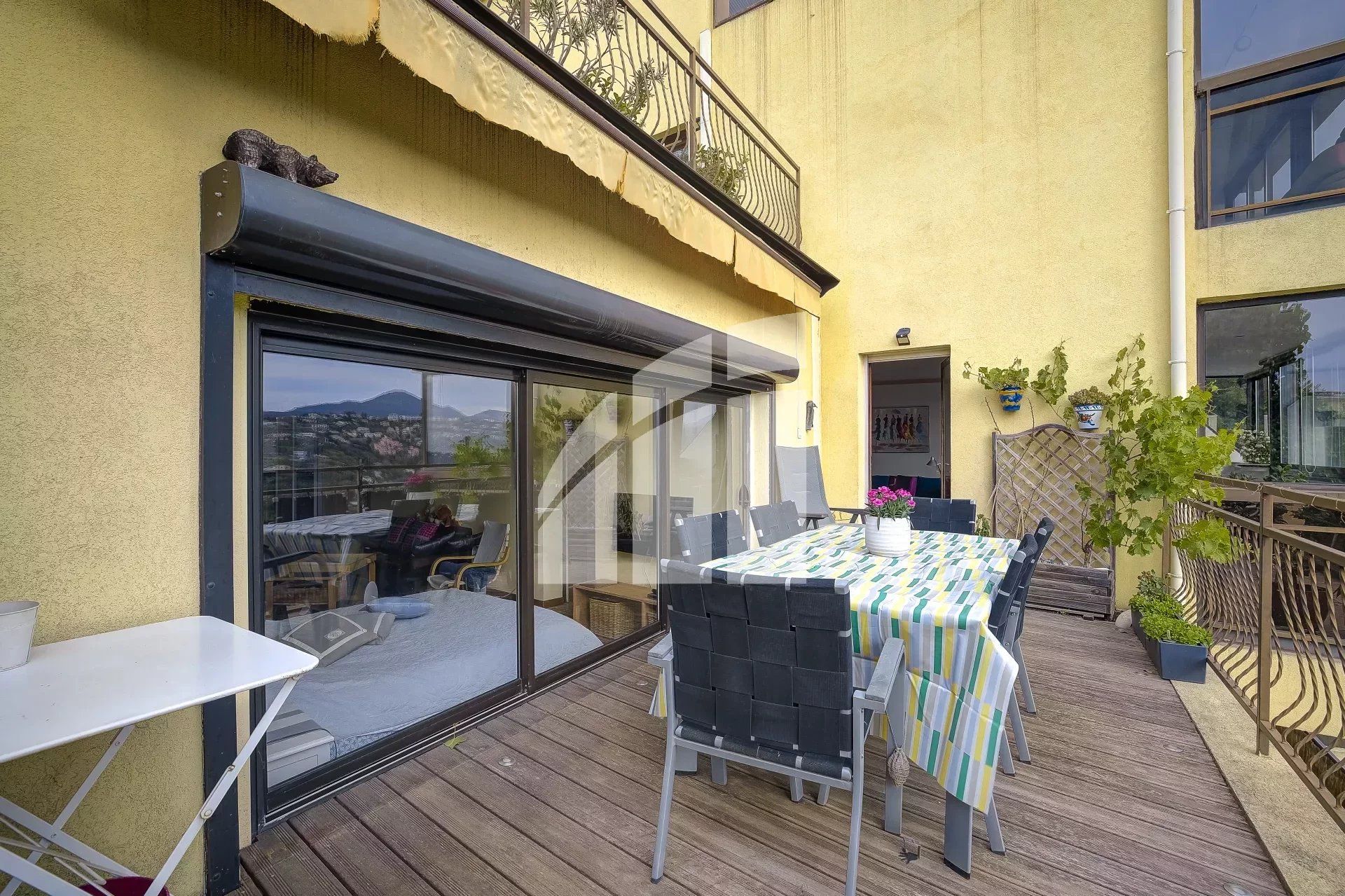 Condominio en Nice, Alpes-Maritimes 12804200