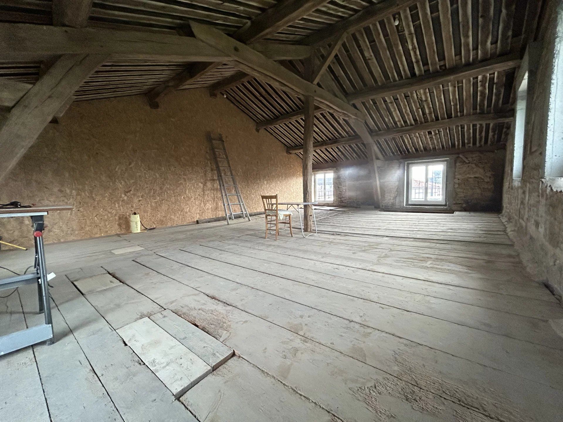 Casa nel La Chapelle-de-Guinchay, Saône-et-Loire 12804213