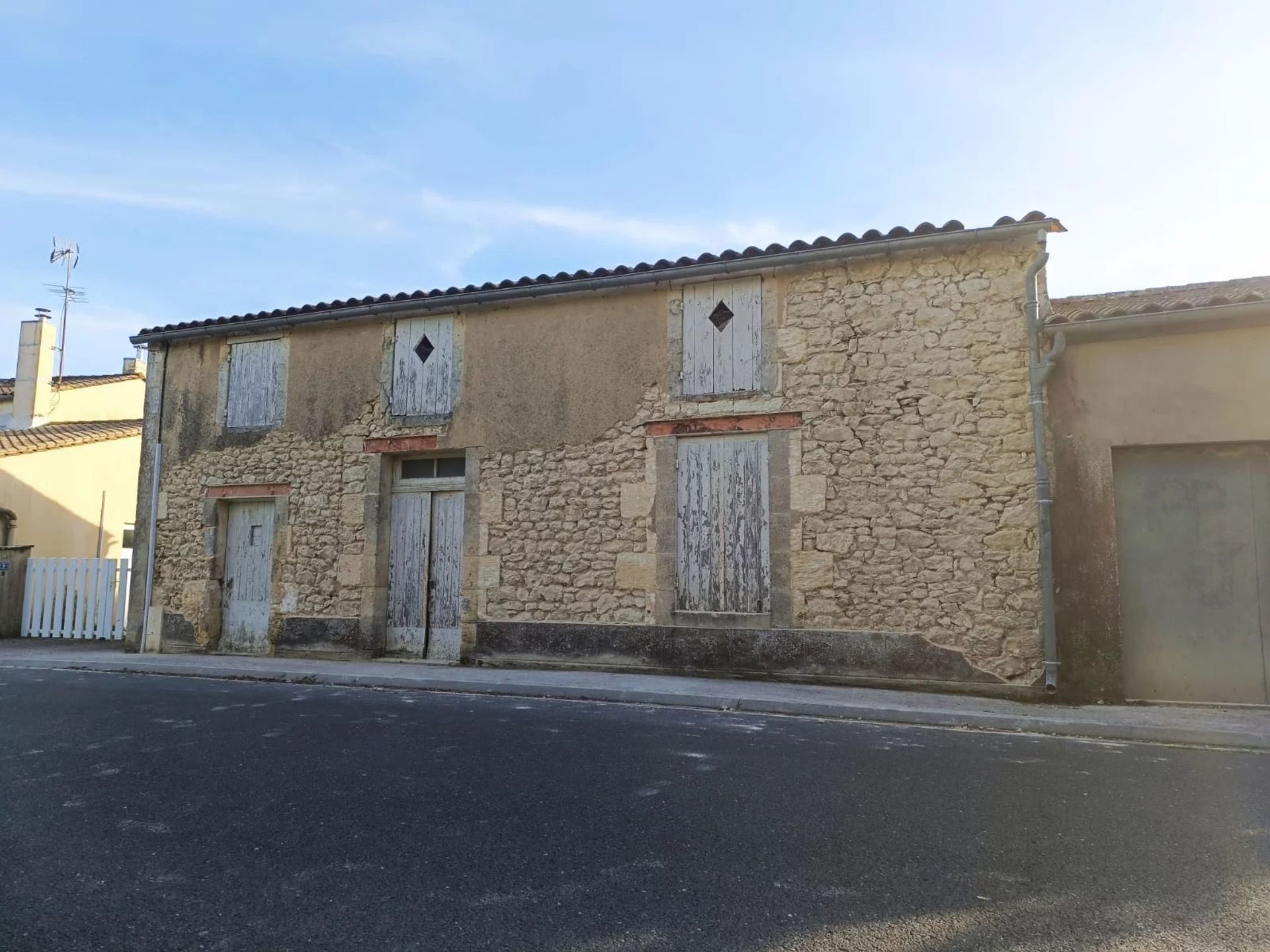 Huis in Saint-Seurin-de-Cursac, Gironde 12804250