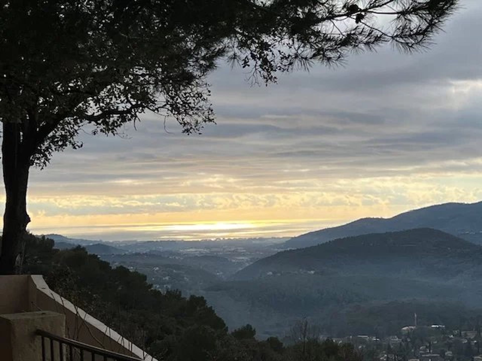 Rumah di taksi, Provence-Alpes-Cote d'Azur 12804263