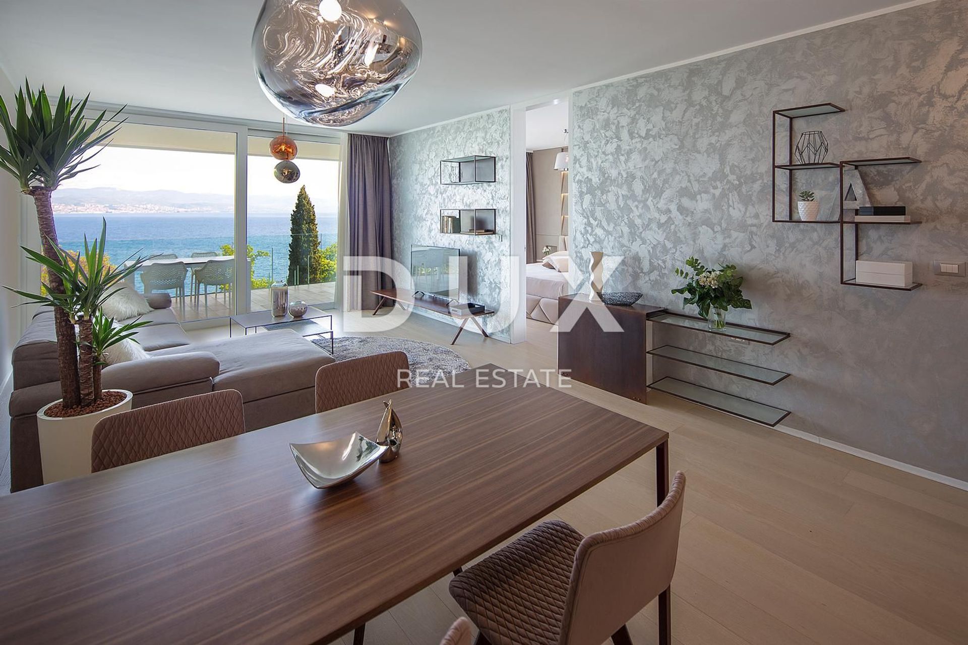 Condominium in Opatija, Primorje-Gorski Kotar County 12804425