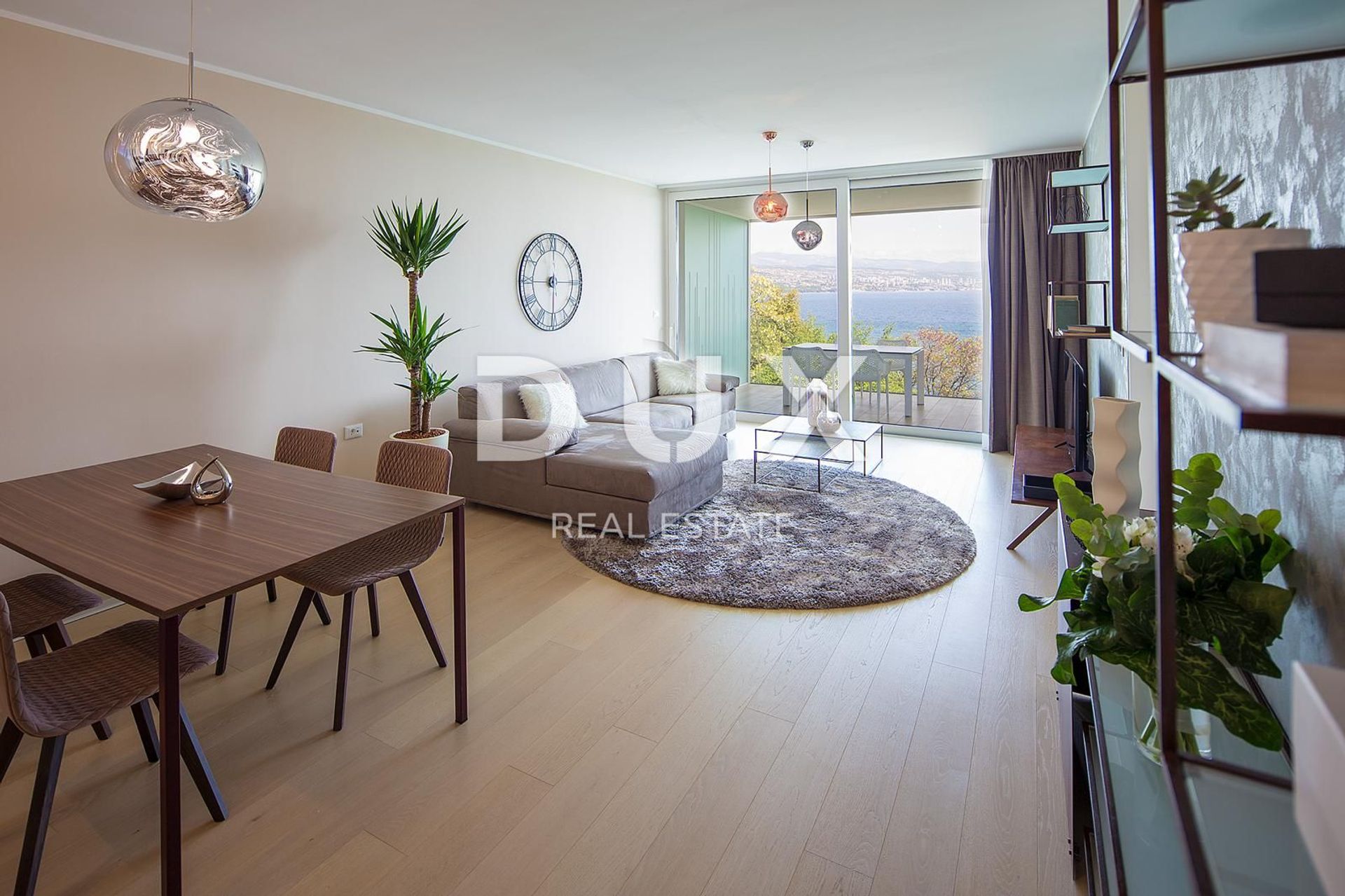 Condominium in Opatija, Primorsko-Goranska Zupanija 12804425