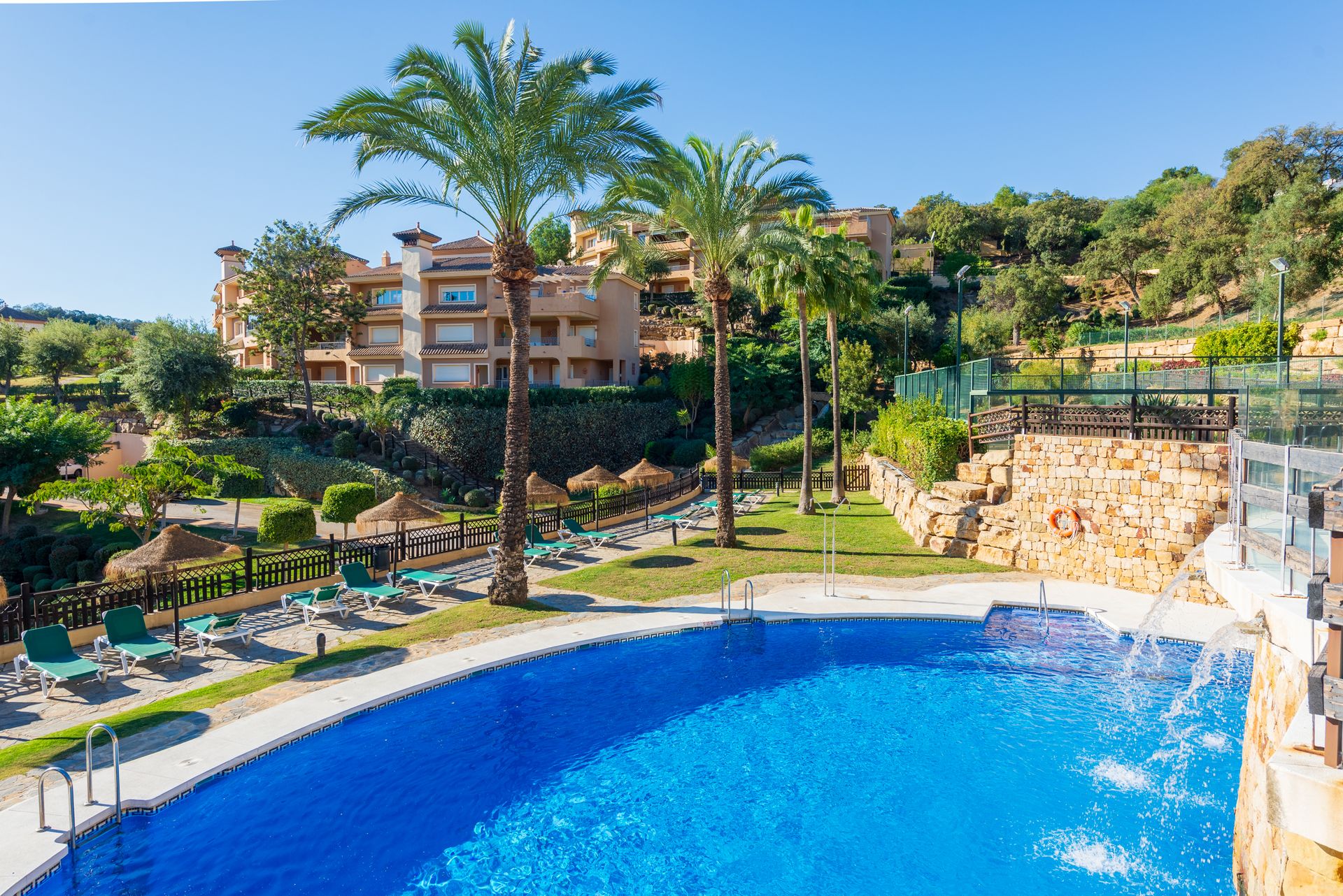 Condominium in Marbella, Andalucía 12804524