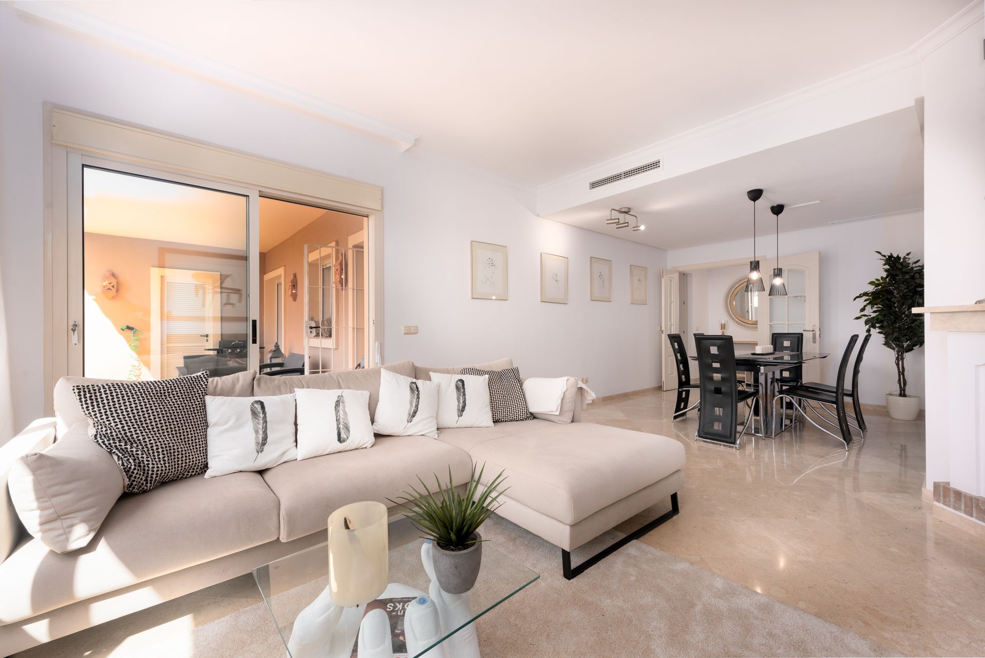 Condominium in Marbella, Andalucía 12804524