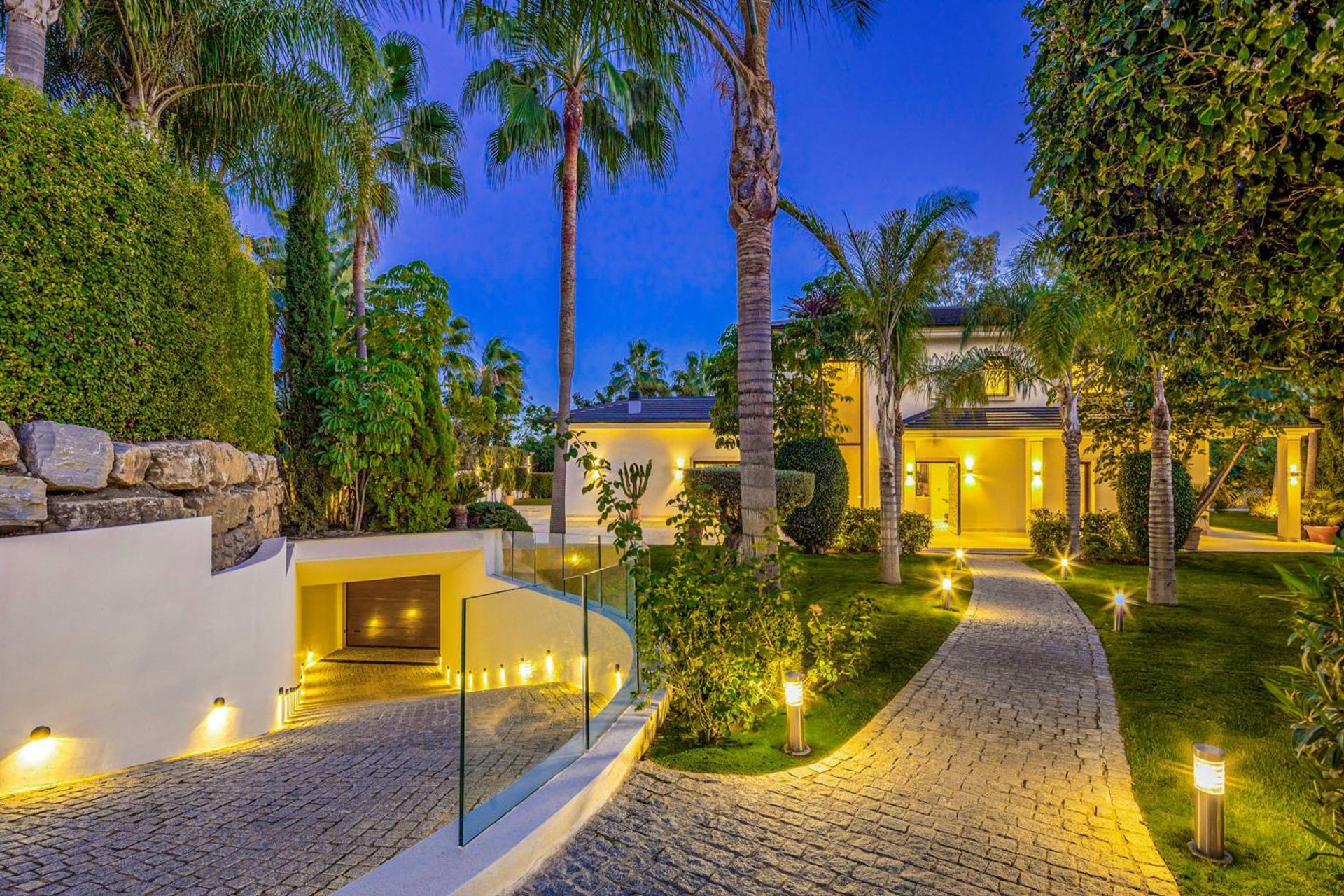 Haus im Marbella, Andalucía 12804561