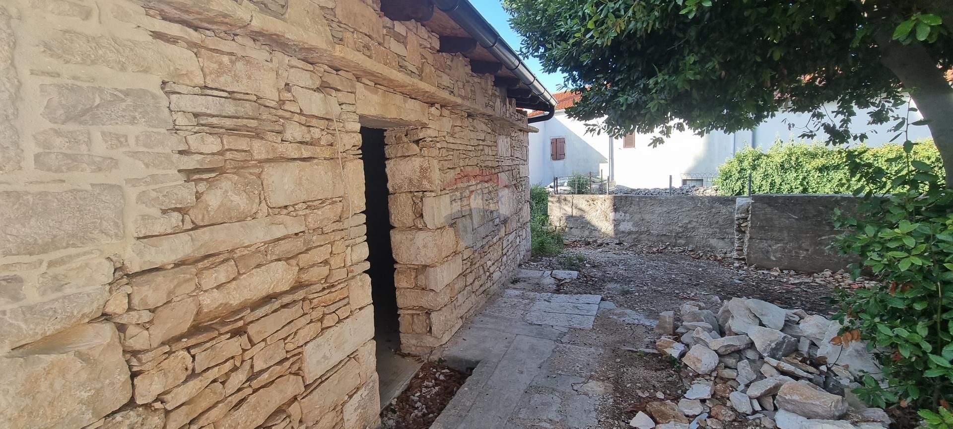 Rumah di Krnica, Istarska županija 12805084