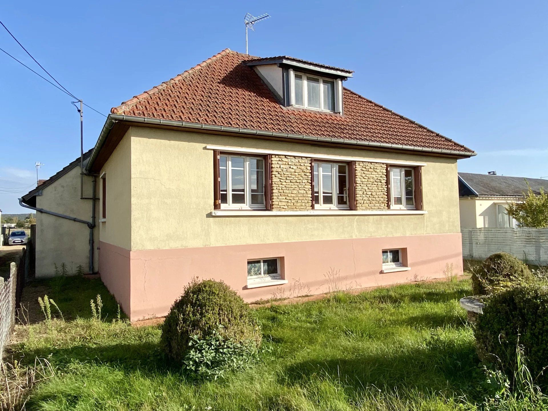 House in Epinay-sur-Orge, Ile-de-France 12805207