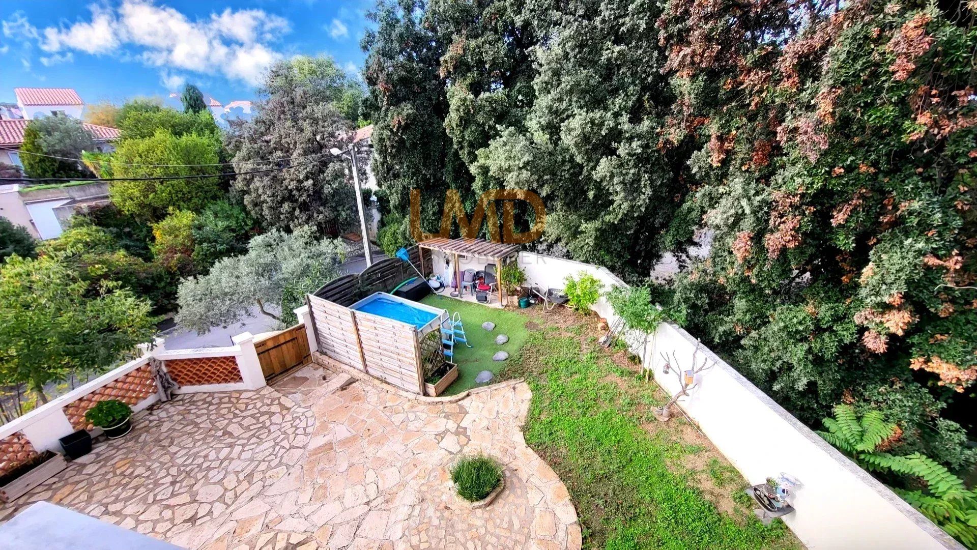 House in Chateauneuf-les-Martigues, Provence-Alpes-Cote d'Azur 12805239