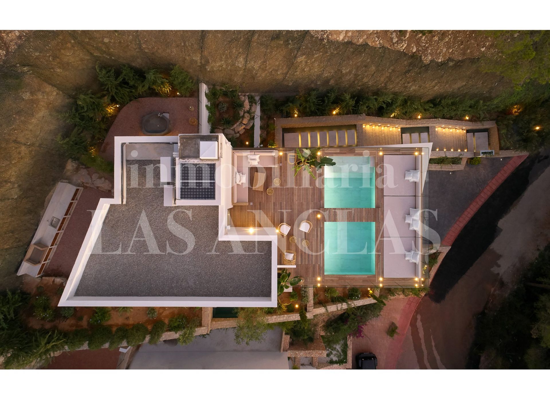 casa en Santa Eulalia del Río, Islas Baleares 12805401