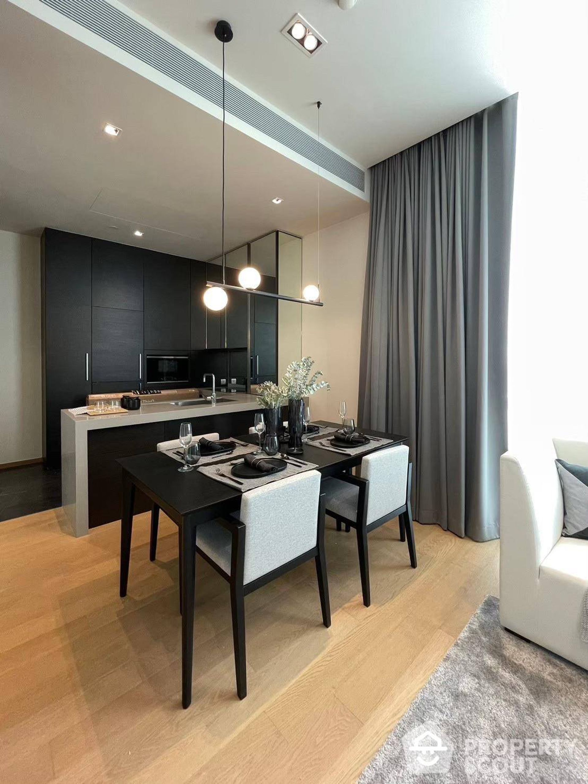 Condominium in Ratchathewi, Krung Thep Maha Nakhon 12805779