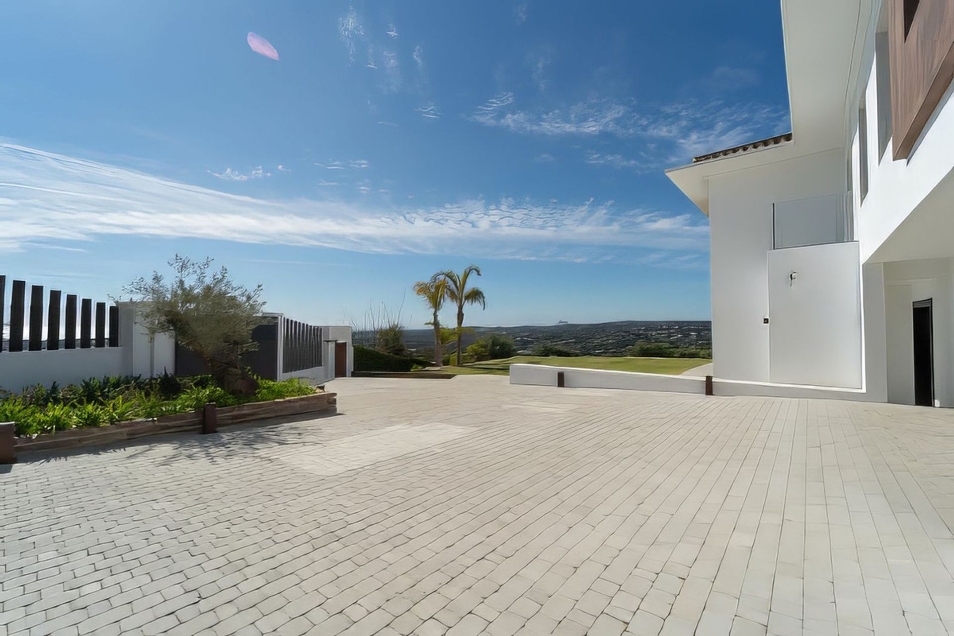 House in Sotogrande, Andalusia 12805810