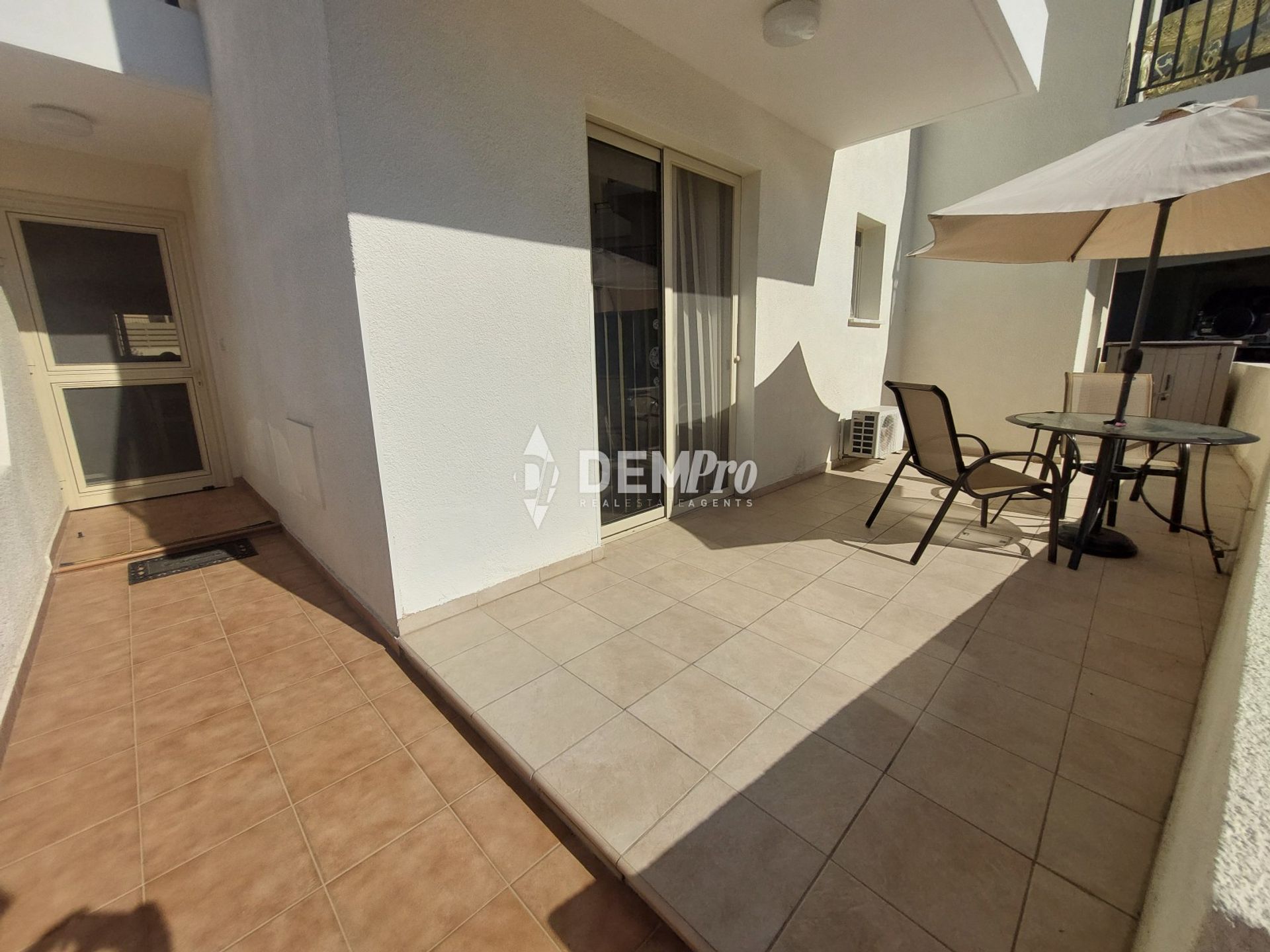 Condominium in Peyia, Paphos 12806237