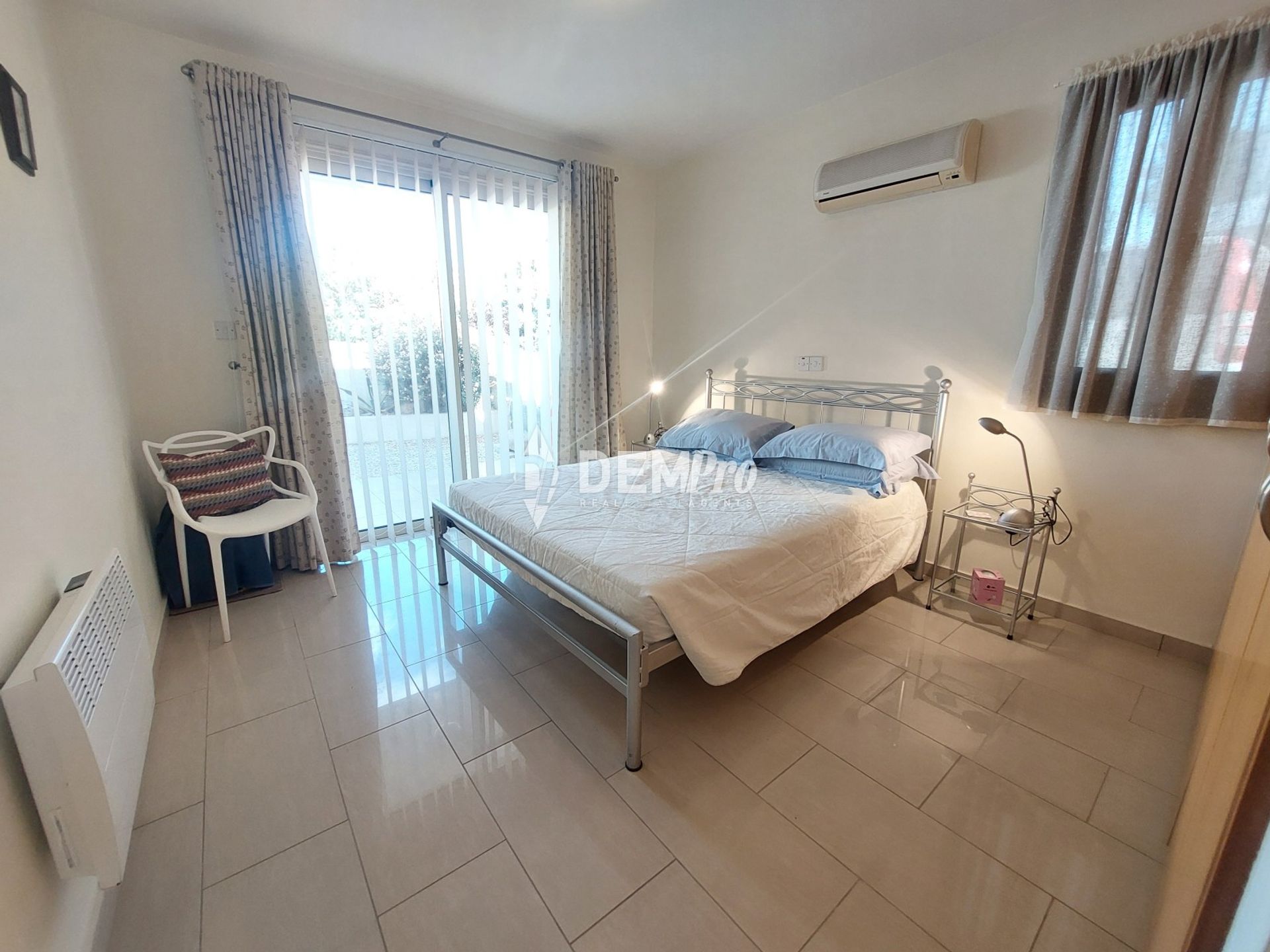 Condominium in Peyia, Paphos 12806237