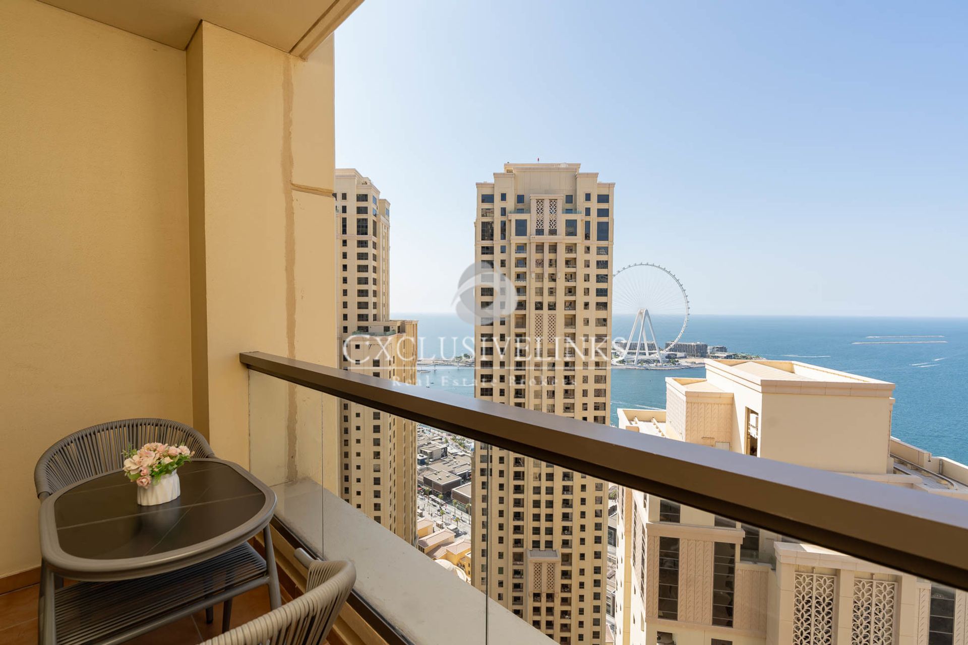 Condominium in Dubai, Dubai 12806238