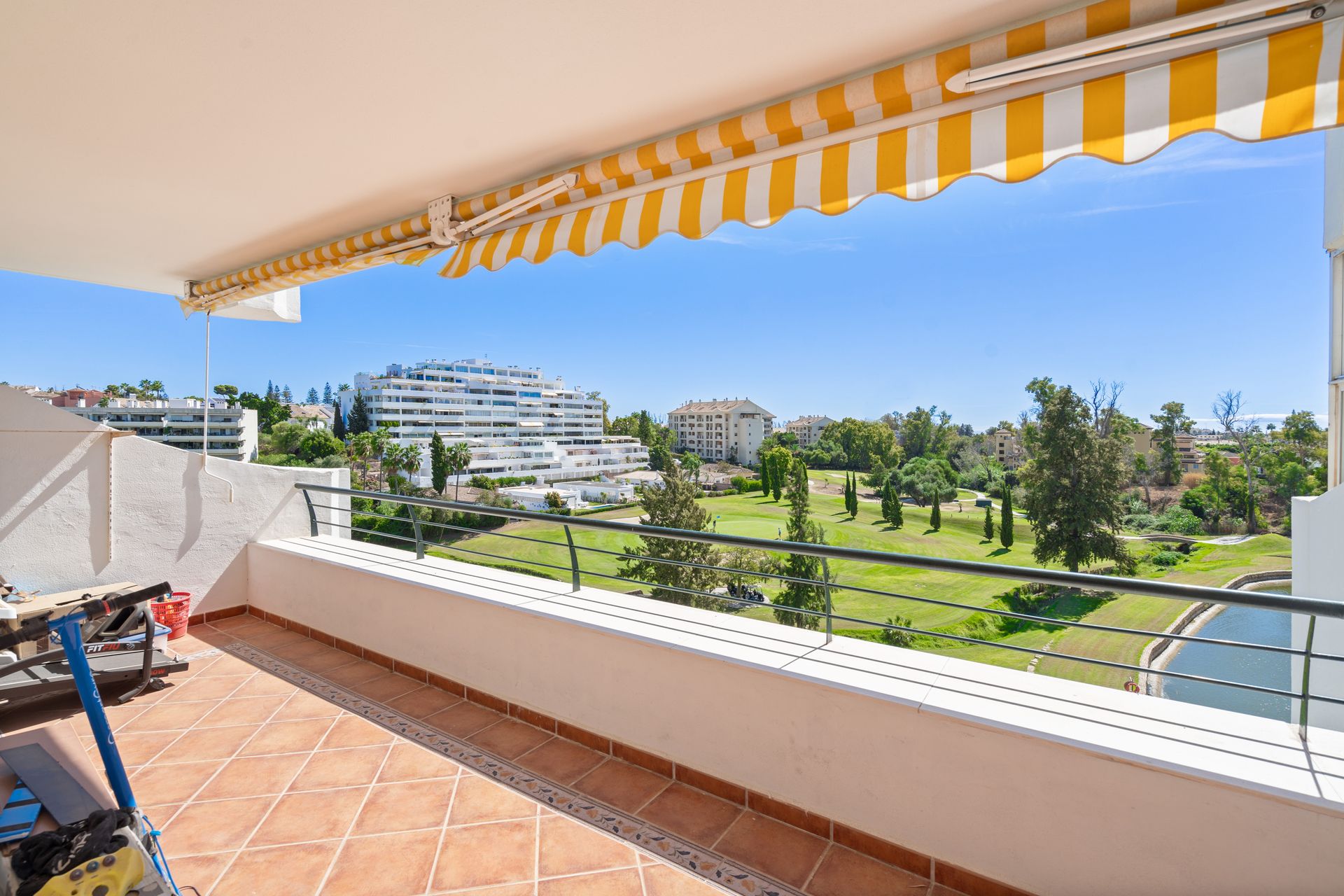 Condominio nel Marbella, Andalucía 12806259