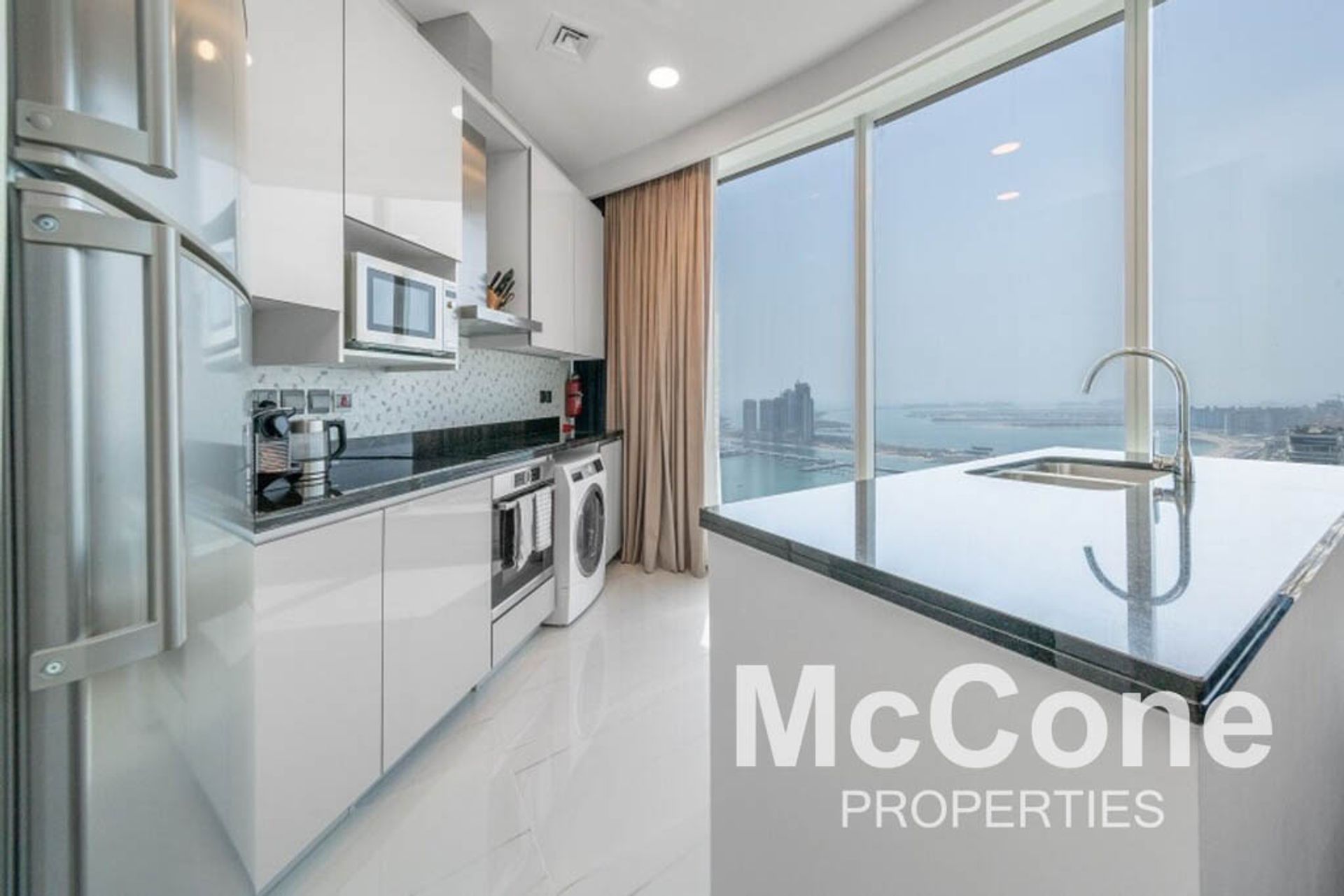 Condominium dans Dubai, Dubai 12806266