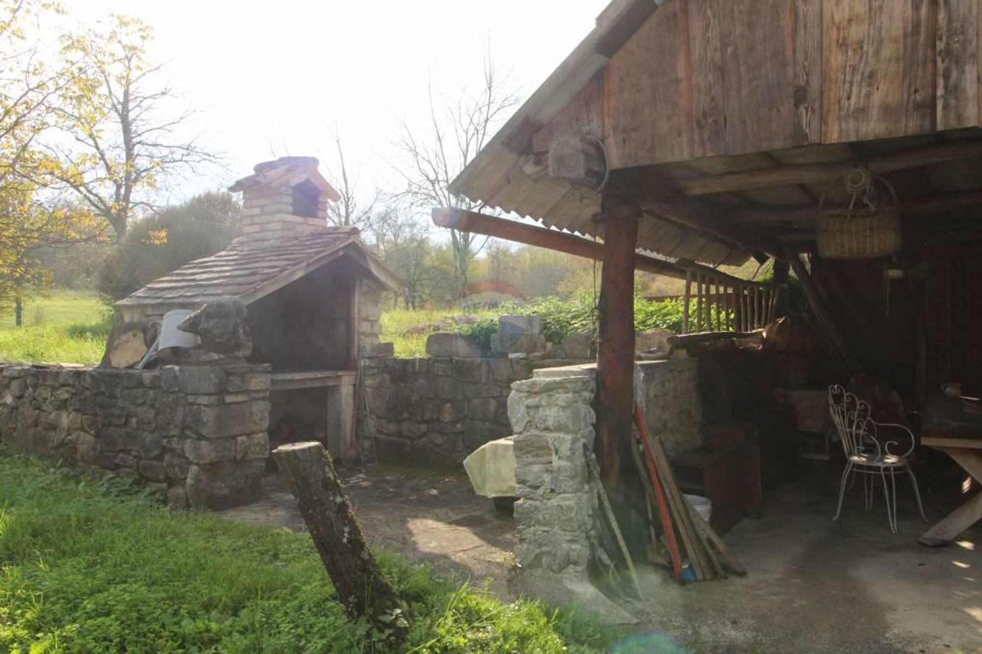 casa en Lindar, Istarska županija 12806689