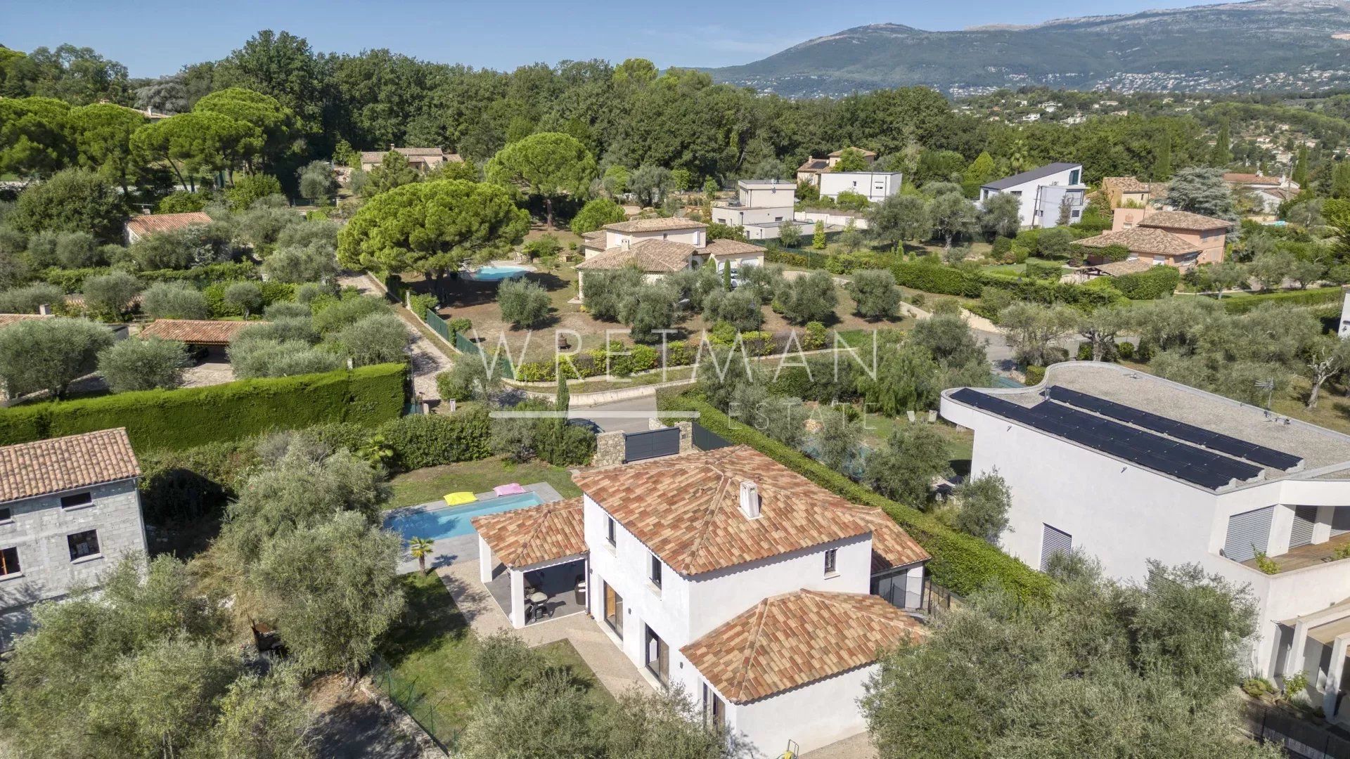 casa no Valbonne, Alpes-Maritimes 12806709