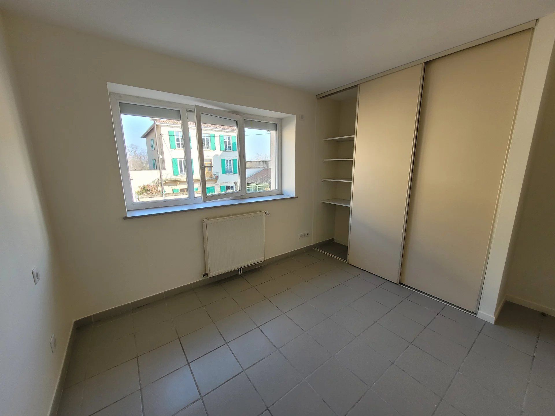 Condominio en Belleville-en-Beaujolais, Rhône 12806722