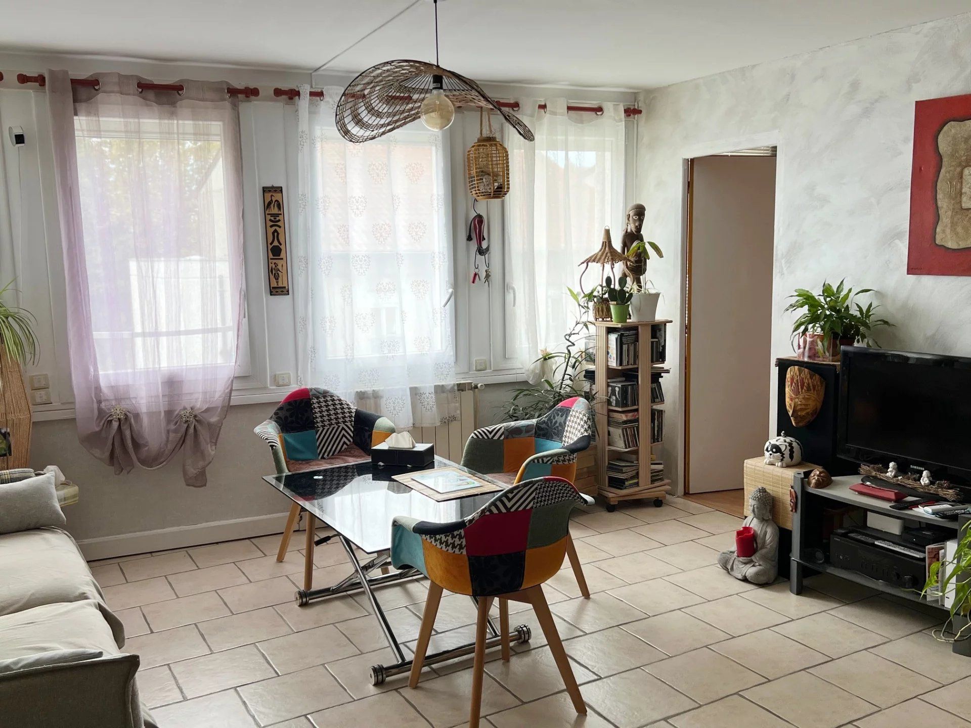 Condominium in Valence, Auvergne-Rhone-Alpes 12806775