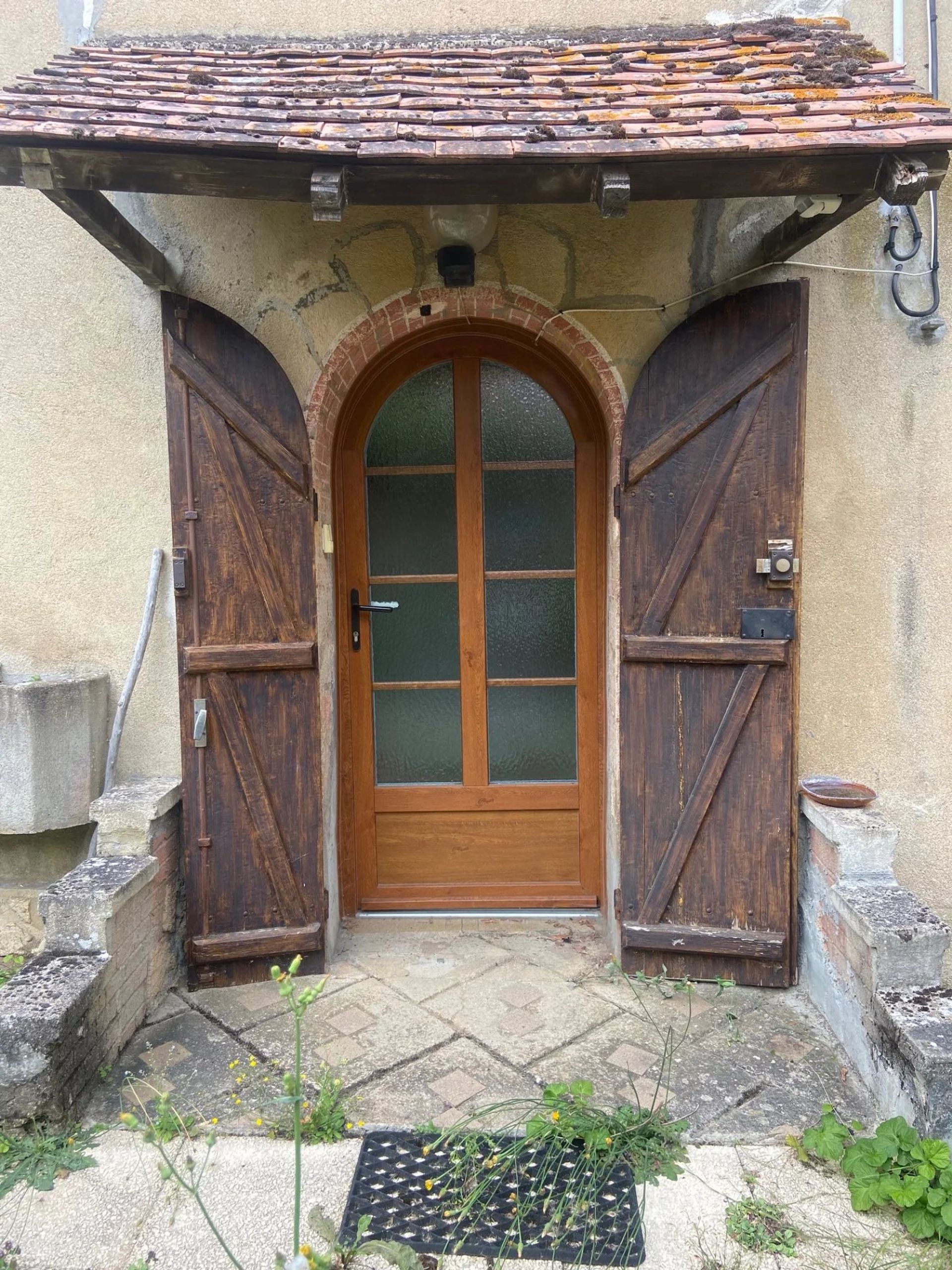 House in Paron, Bourgogne-Franche-Comte 12806851