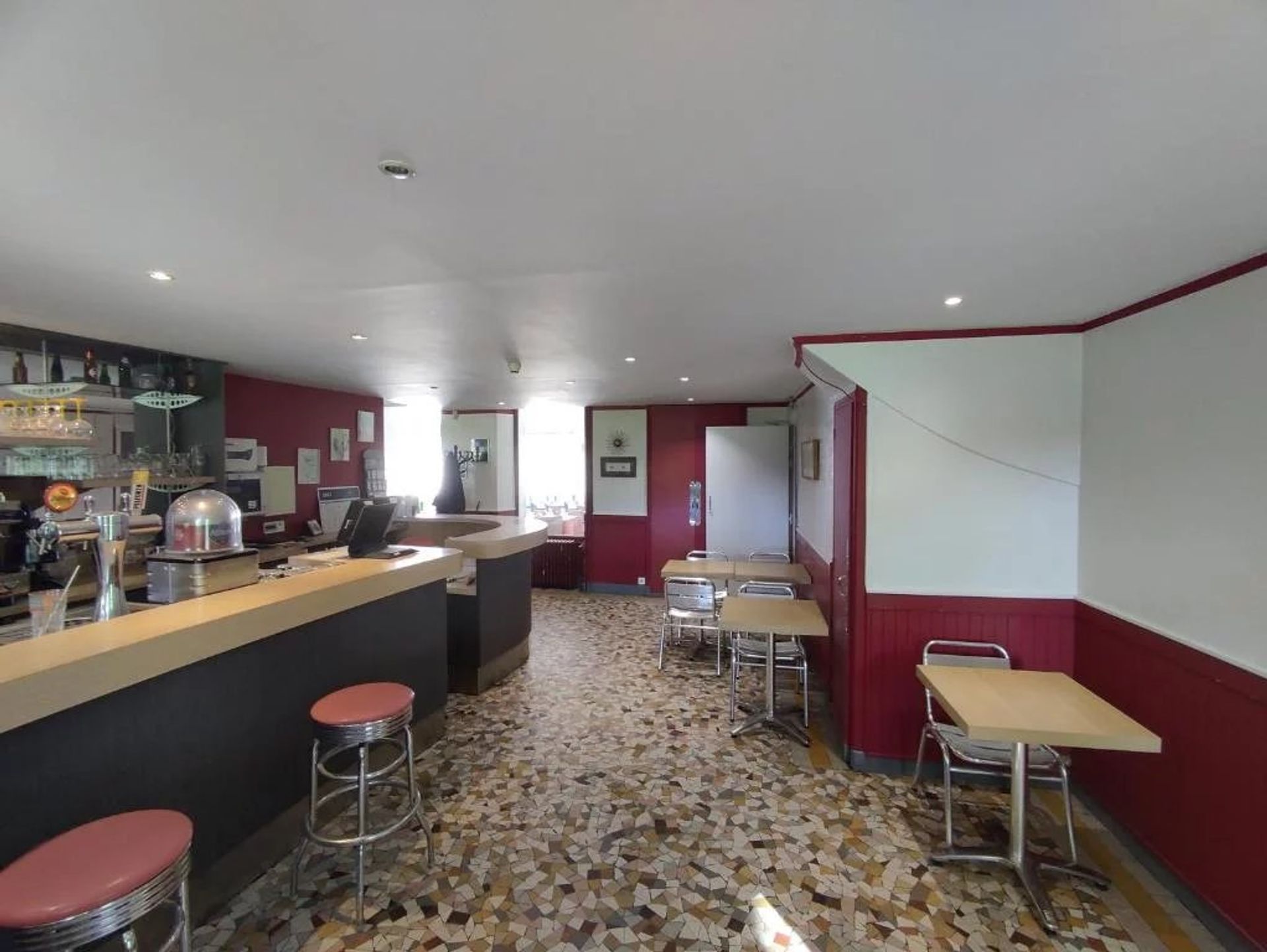 Comercial no Pont-sur-Yonne, Yonne 12806862