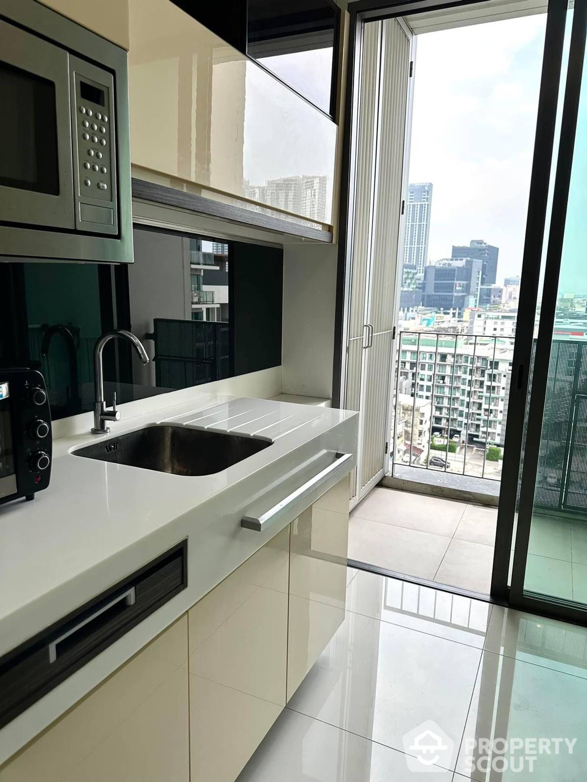 Condominium in , Krung Thep Maha Nakhon 12807800