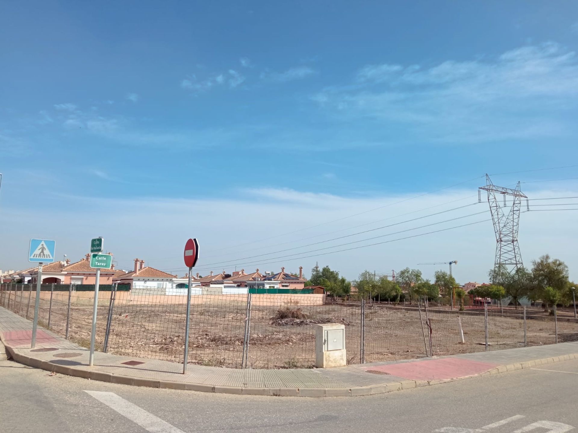 بيت في Los Montesinos, Valencia 12808326