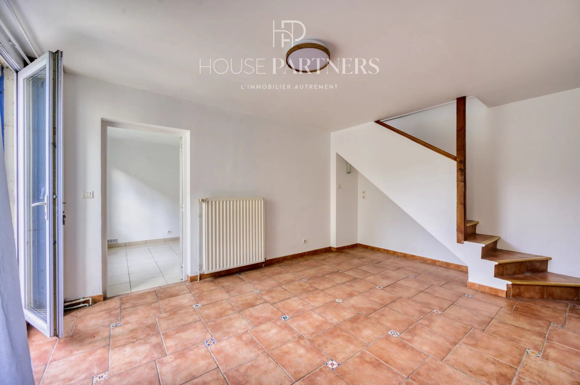 Будинок в Nanterre, Hauts-de-Seine 12808421