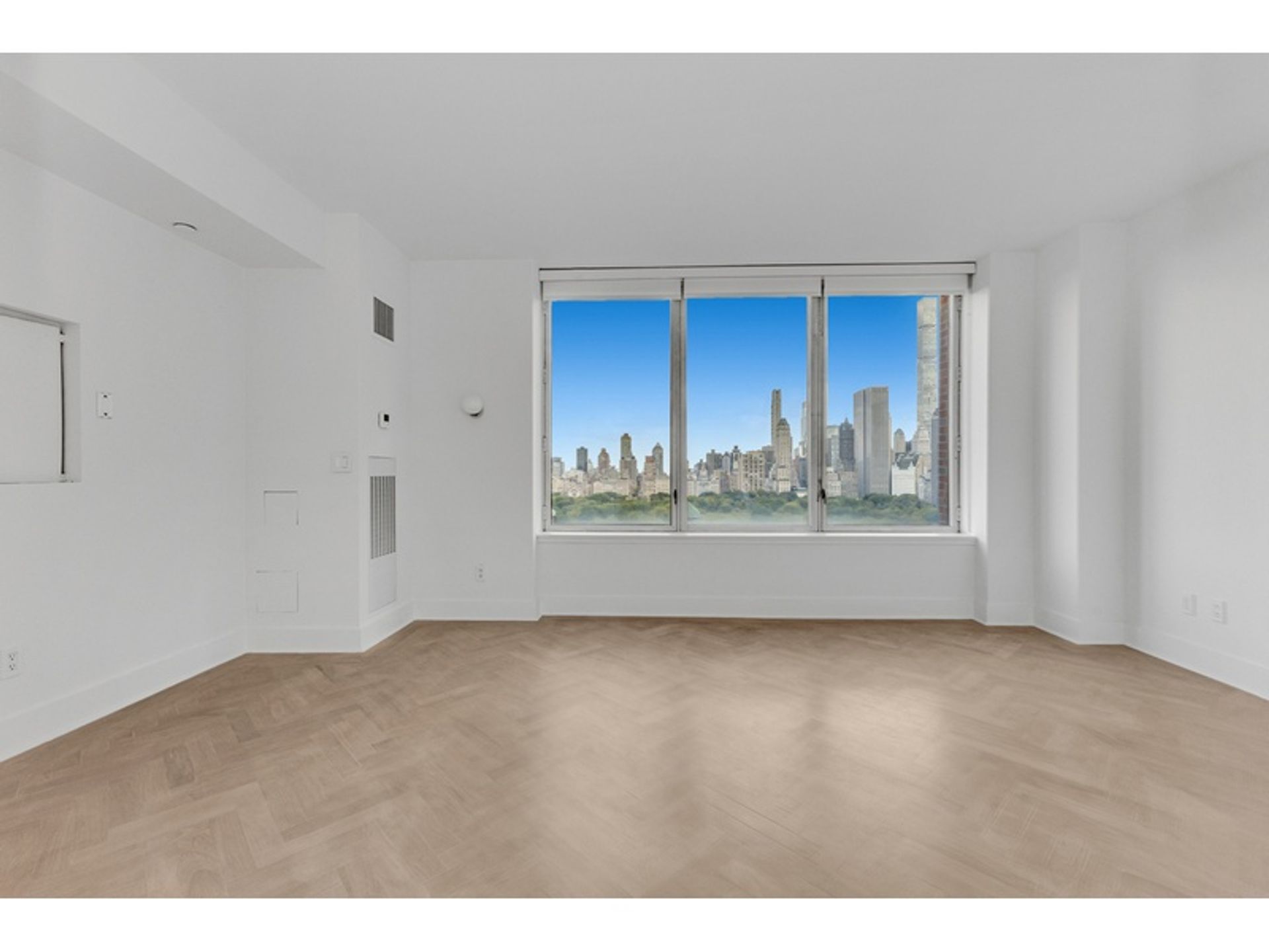 Condominium in New York, New York 12808886