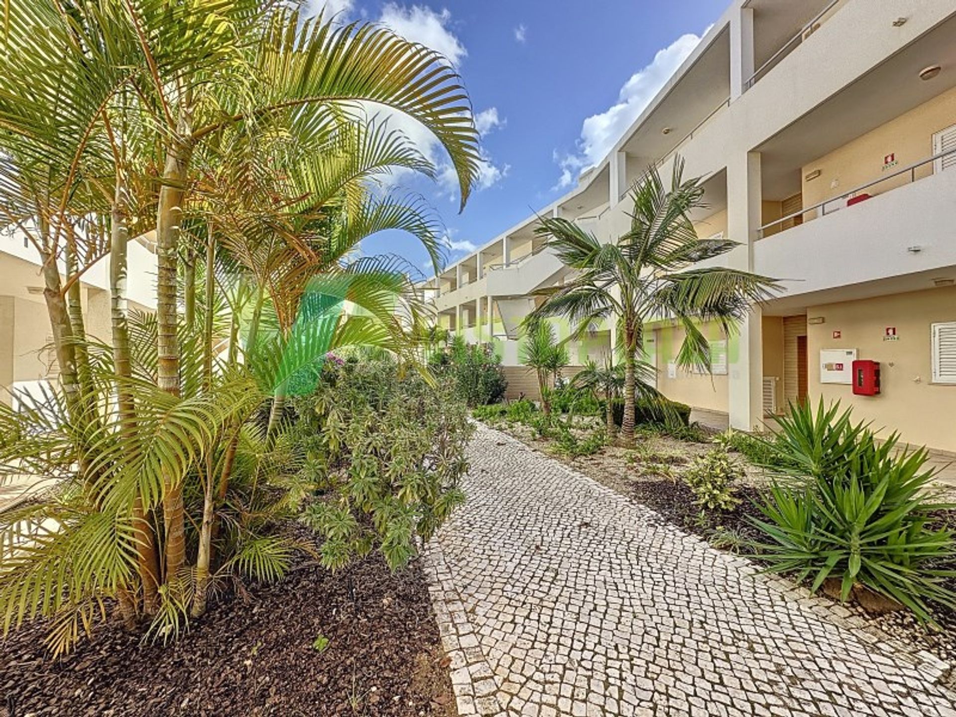 Condominium in Alvor, Faro 12808892