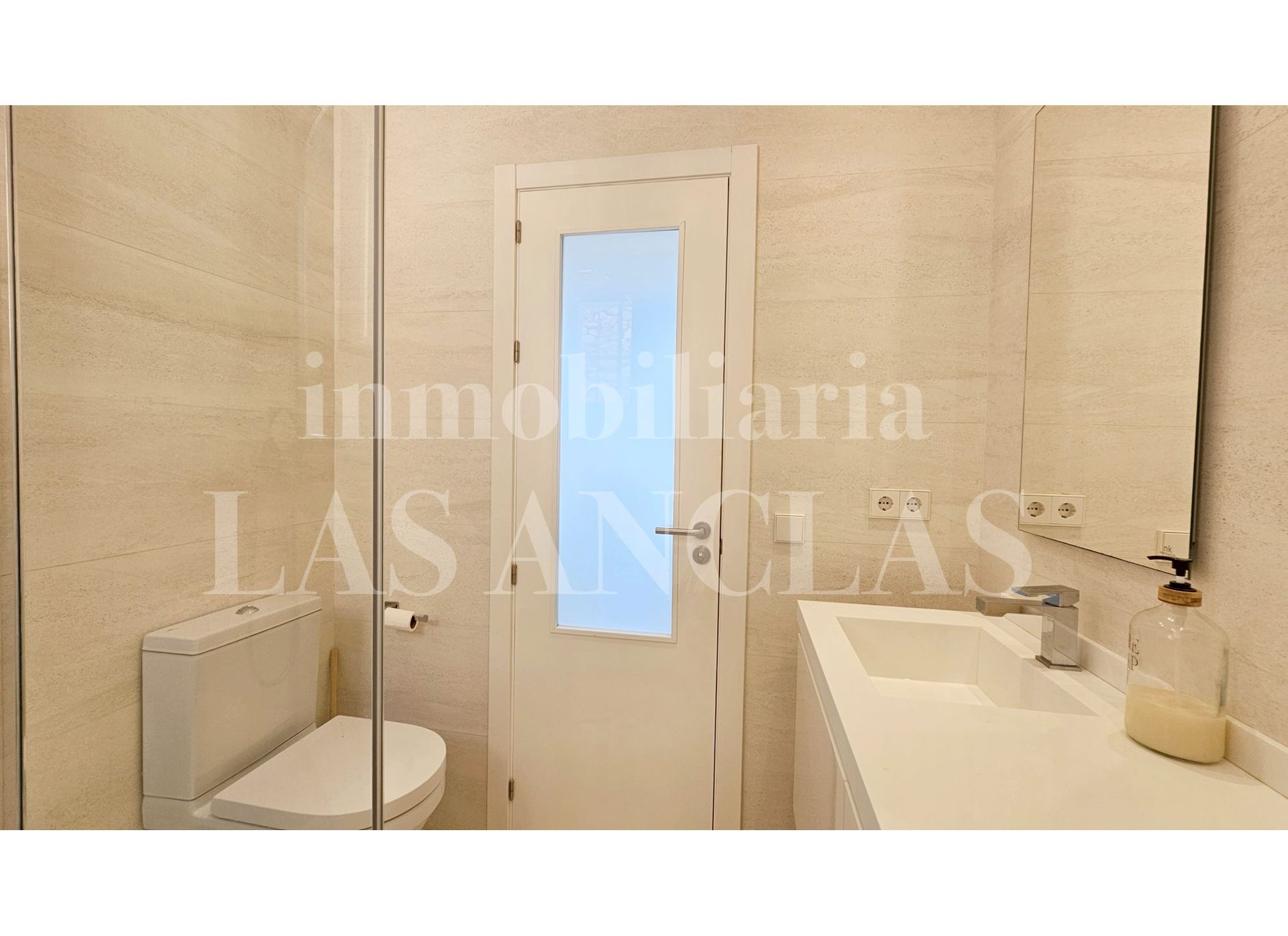 casa en Santa Eulària des Riu, Illes Balears 12809054