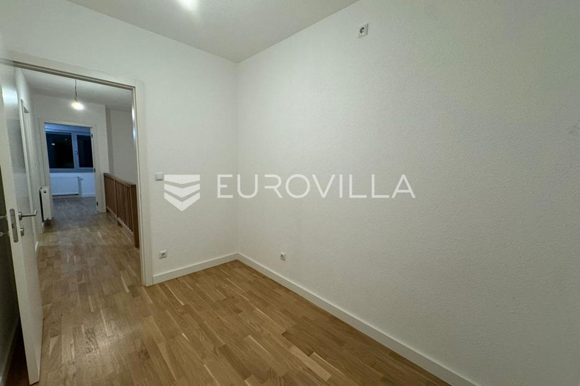 Condominio nel Đakovo, Osječko-baranjska županija 12809255