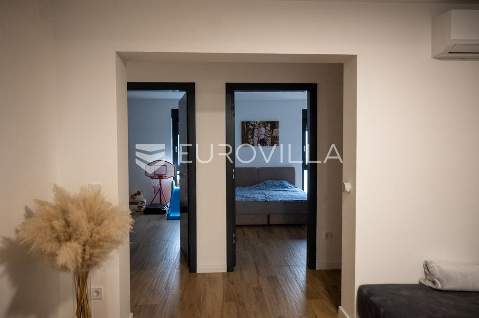 Condominio nel Osijek, Osječko-baranjska županija 12809257