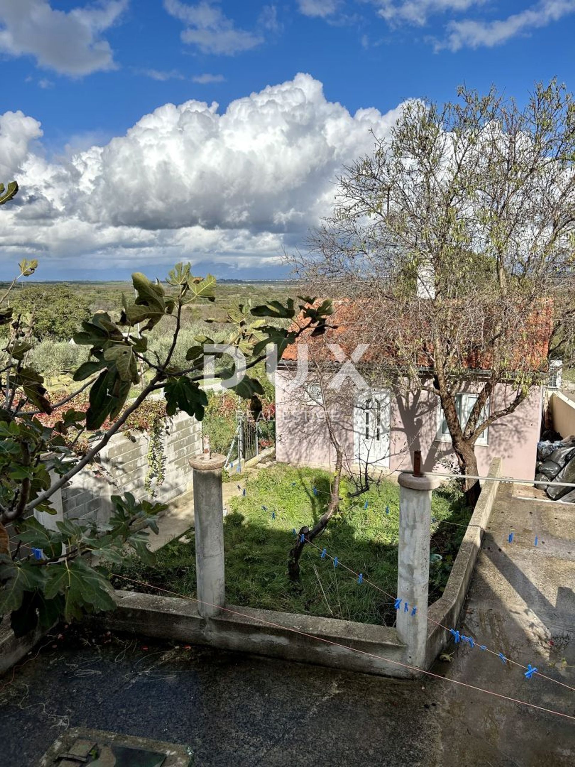 Hus i Debeljak, Sukošan, Zadar County 12809926