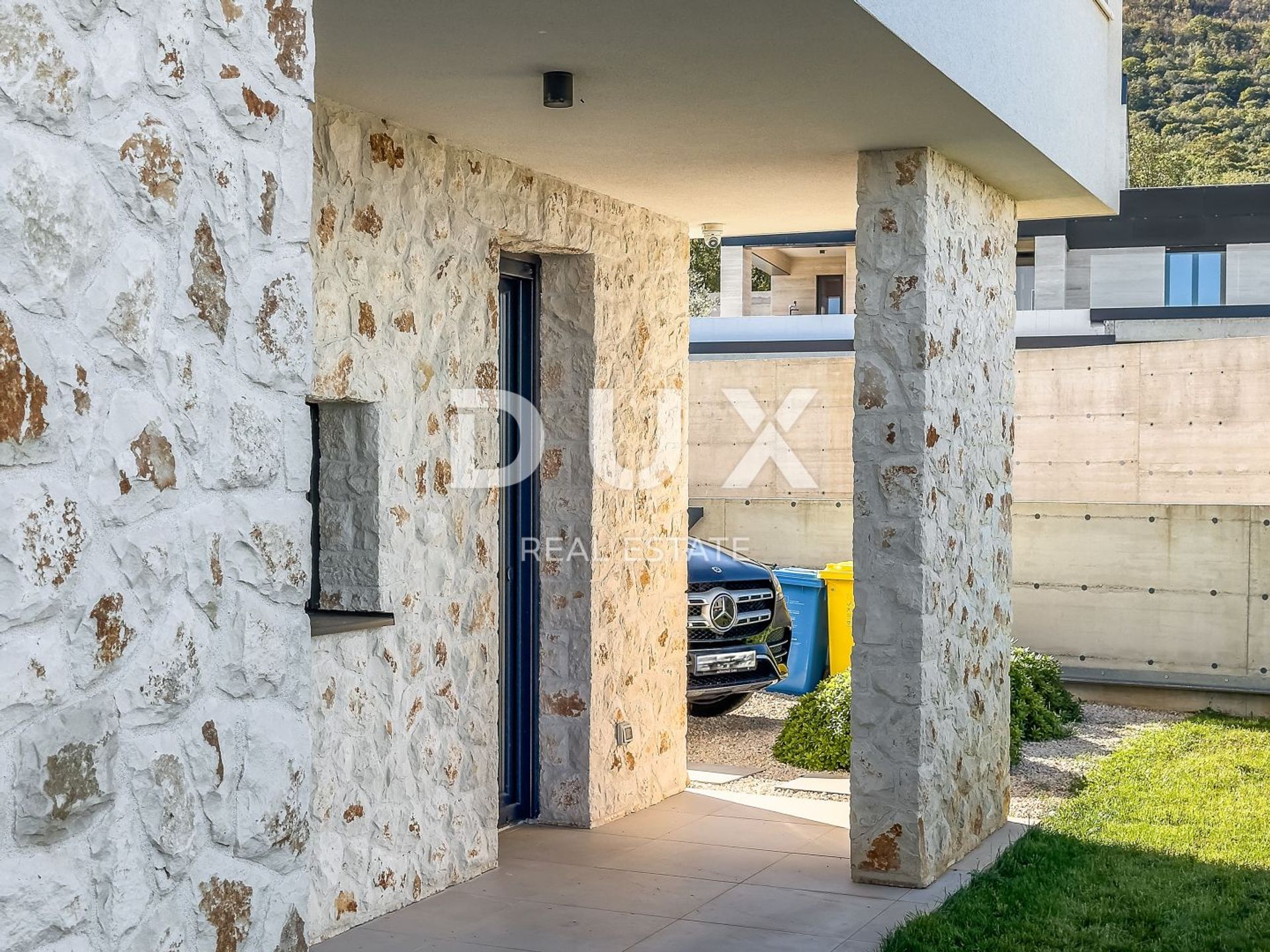 casa en Rabac, Istria County 12810093