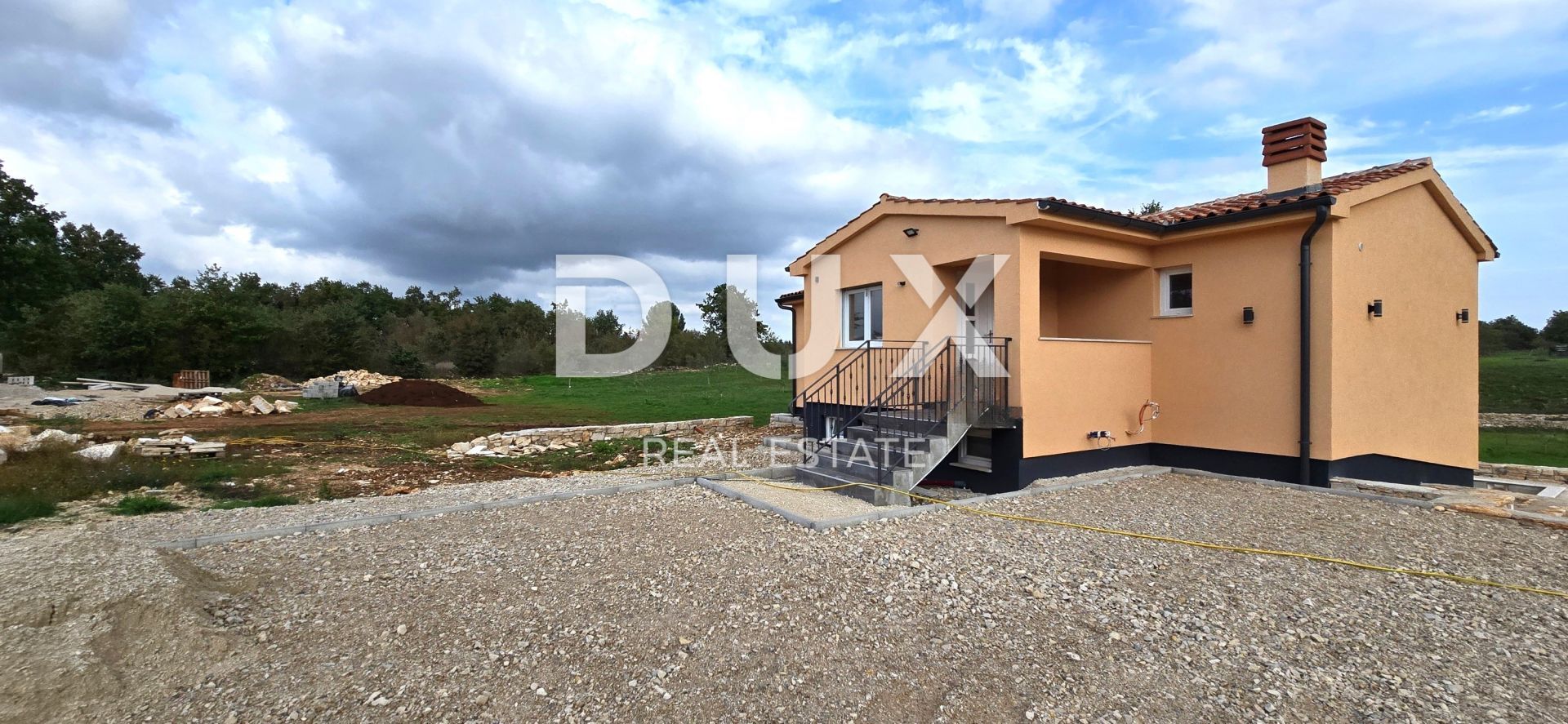 House in Svetvinčenat, Istria County 12810170