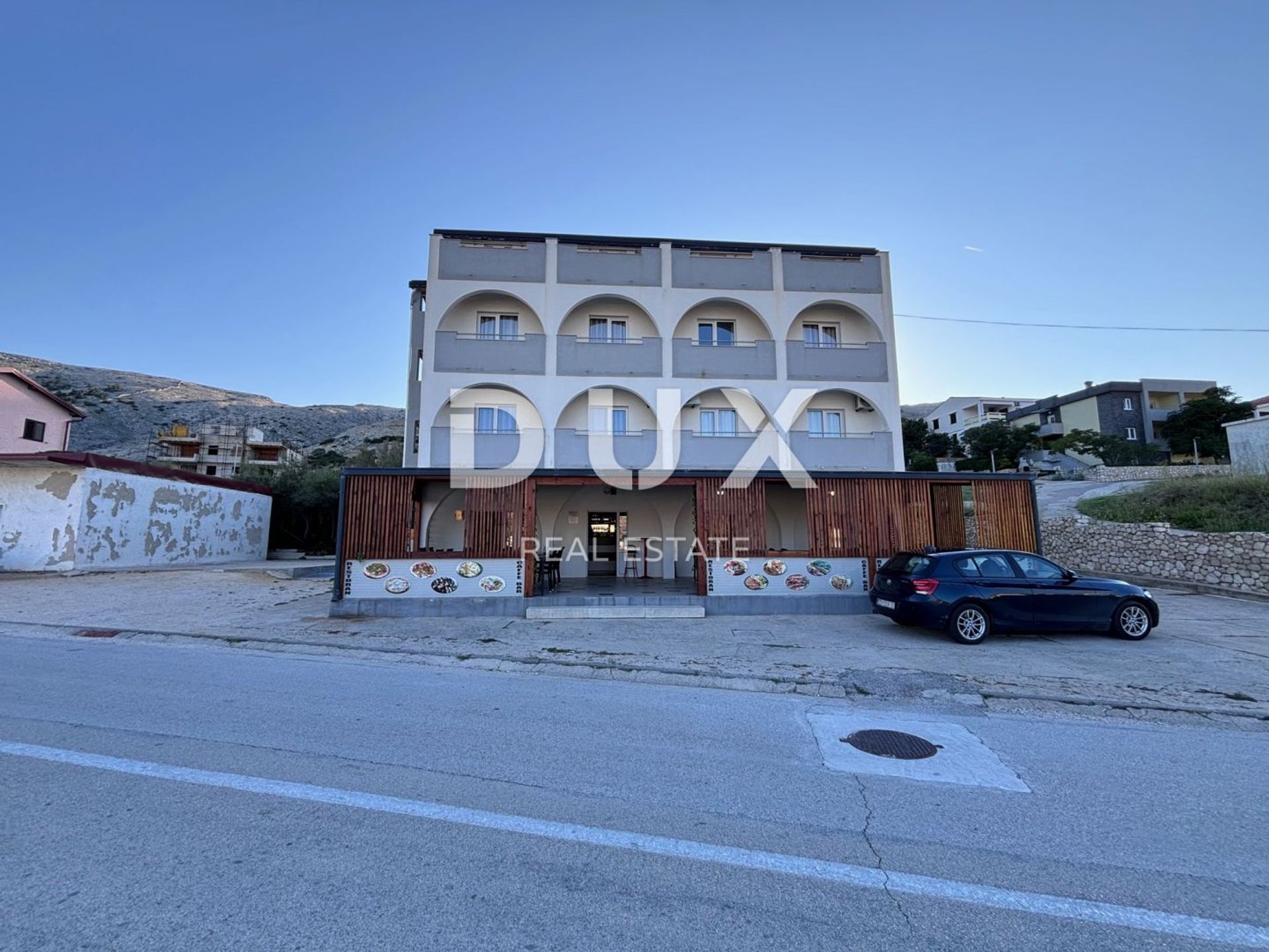 Comercial en Pag, Zadar County 12810346