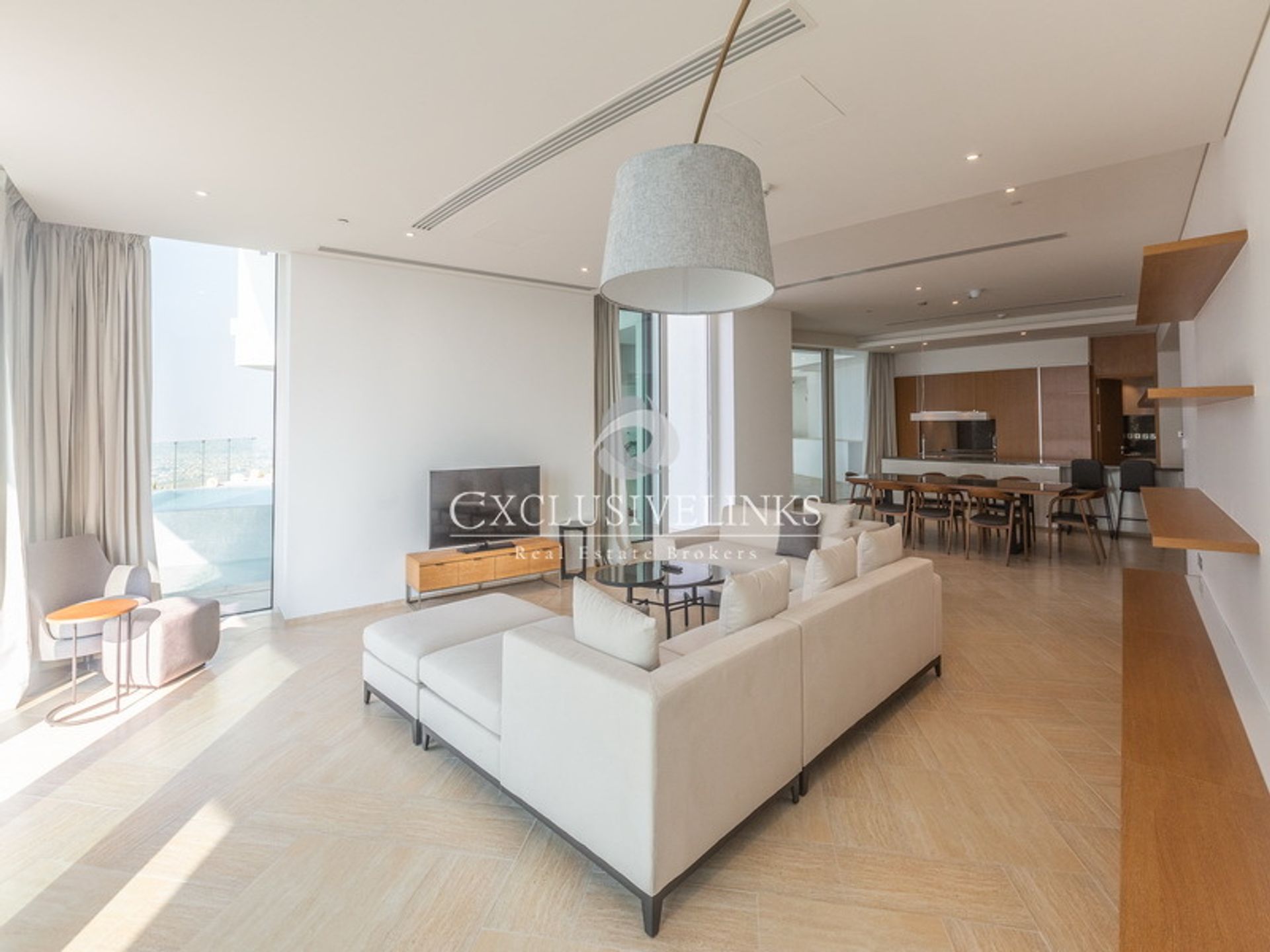 Condominium in دبي, دبي 12810471