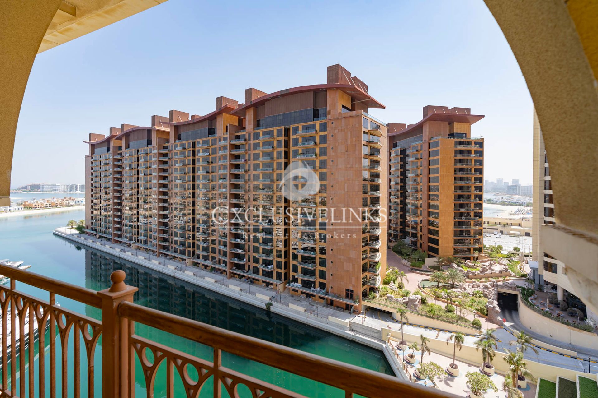 Condominium in Dubai, Dubai 12810548