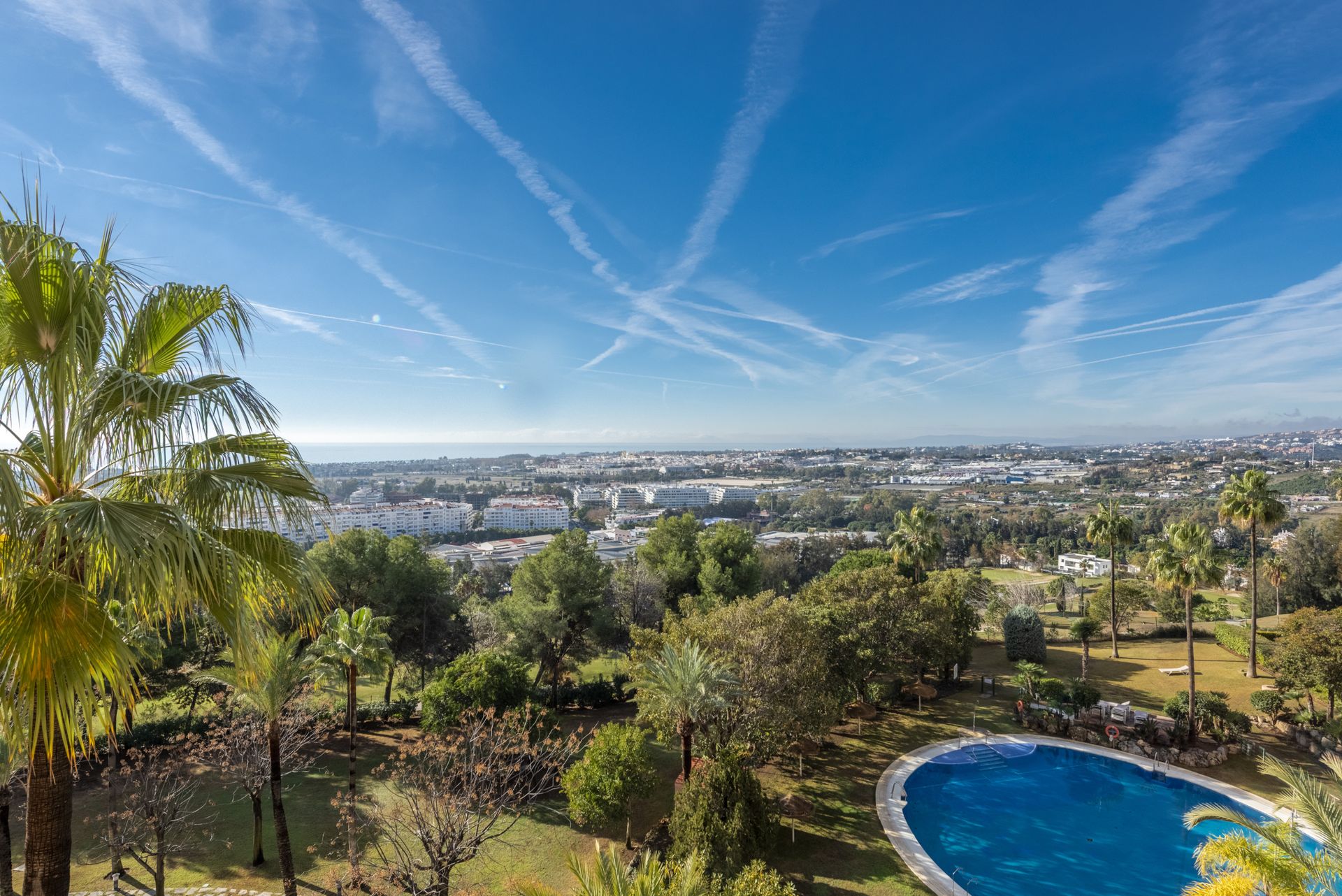 Condominio en Marbella, Andalucía 12810840