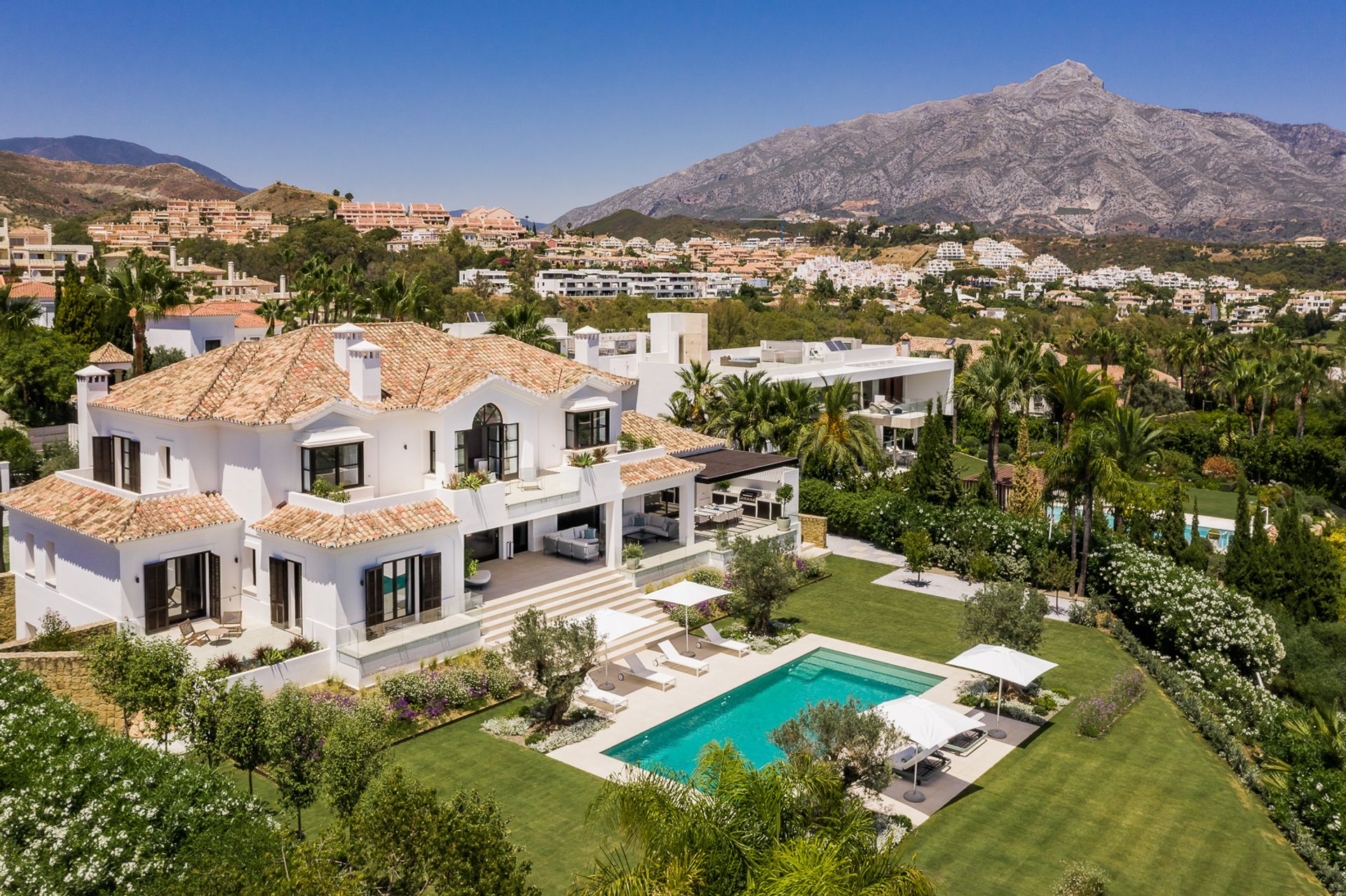 Huis in Marbella, Andalusië 12810888