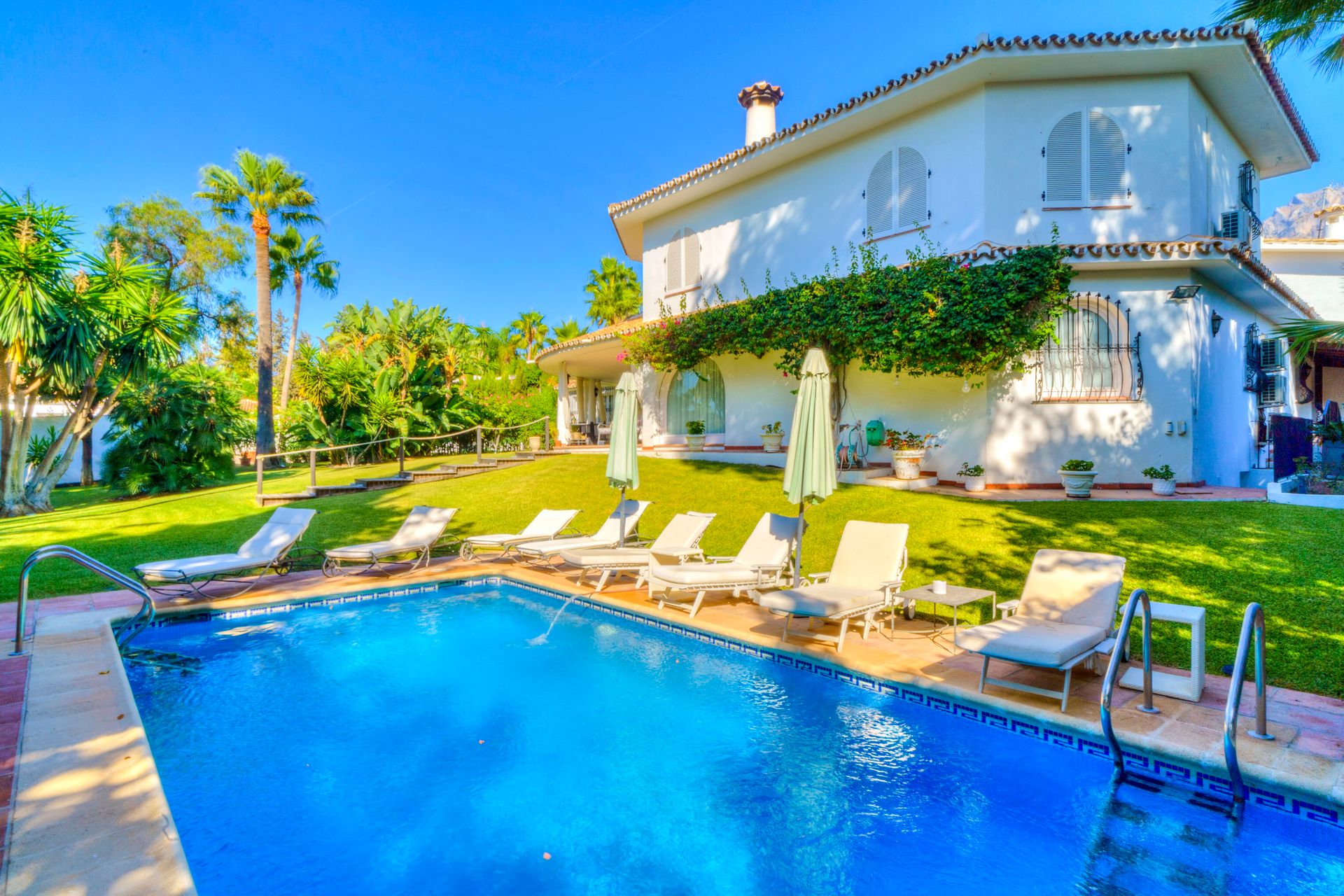 Huis in Marbella, Andalusië 12810920