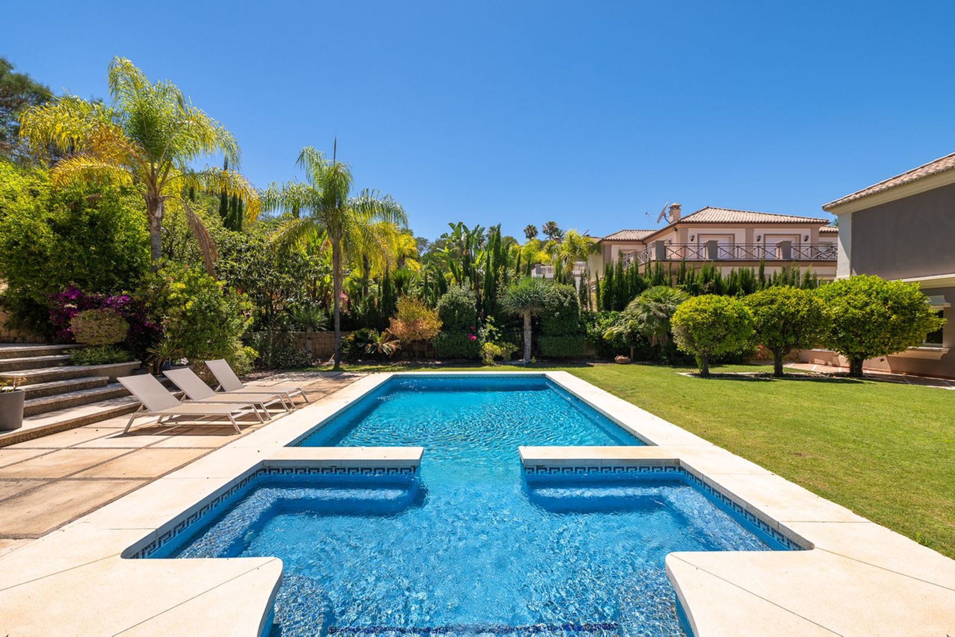 Haus im Marbella, Andalucía 12810983