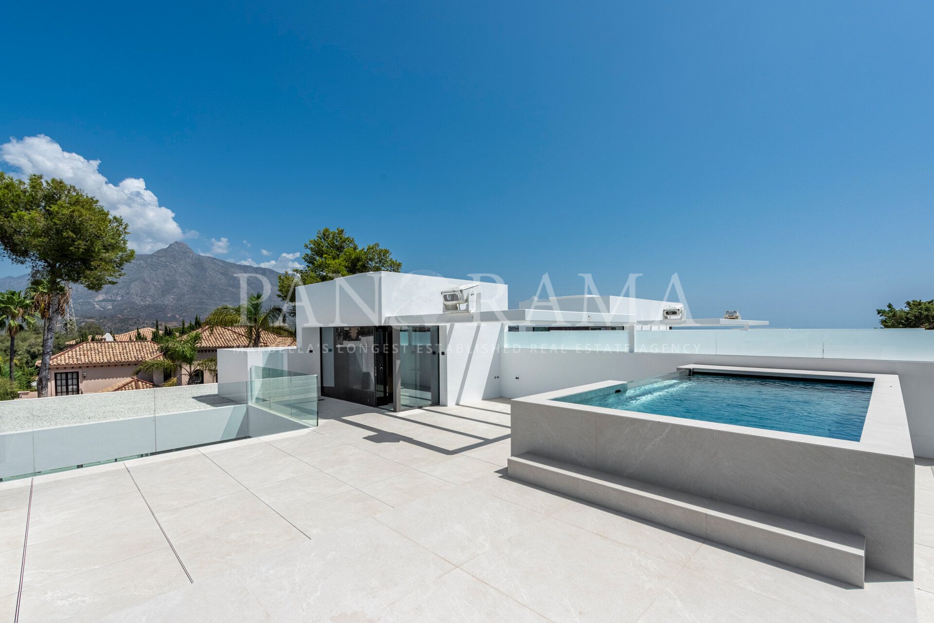 Huis in Marbella, Andalucía 12810992