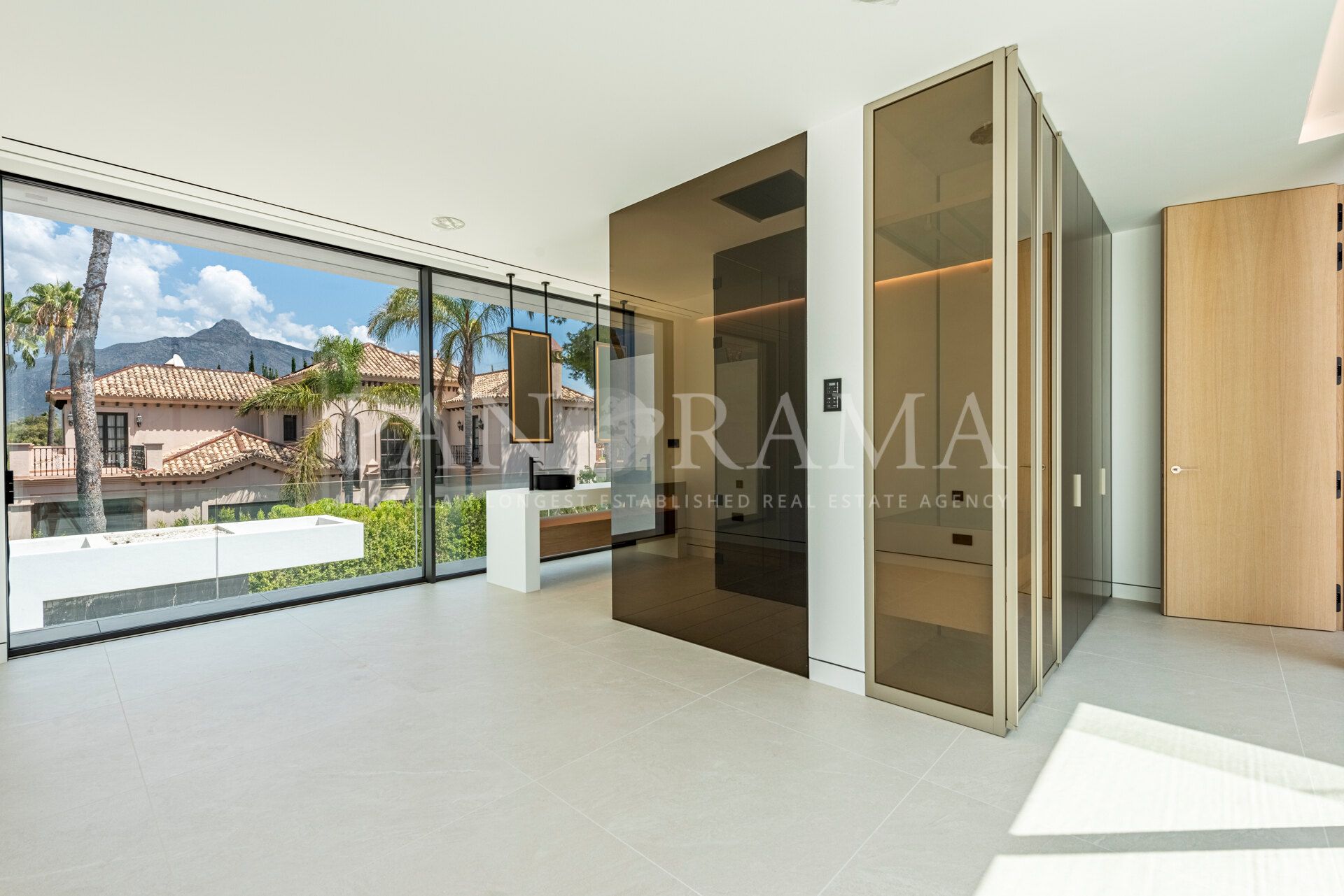 Huis in Marbella, Andalucía 12810992