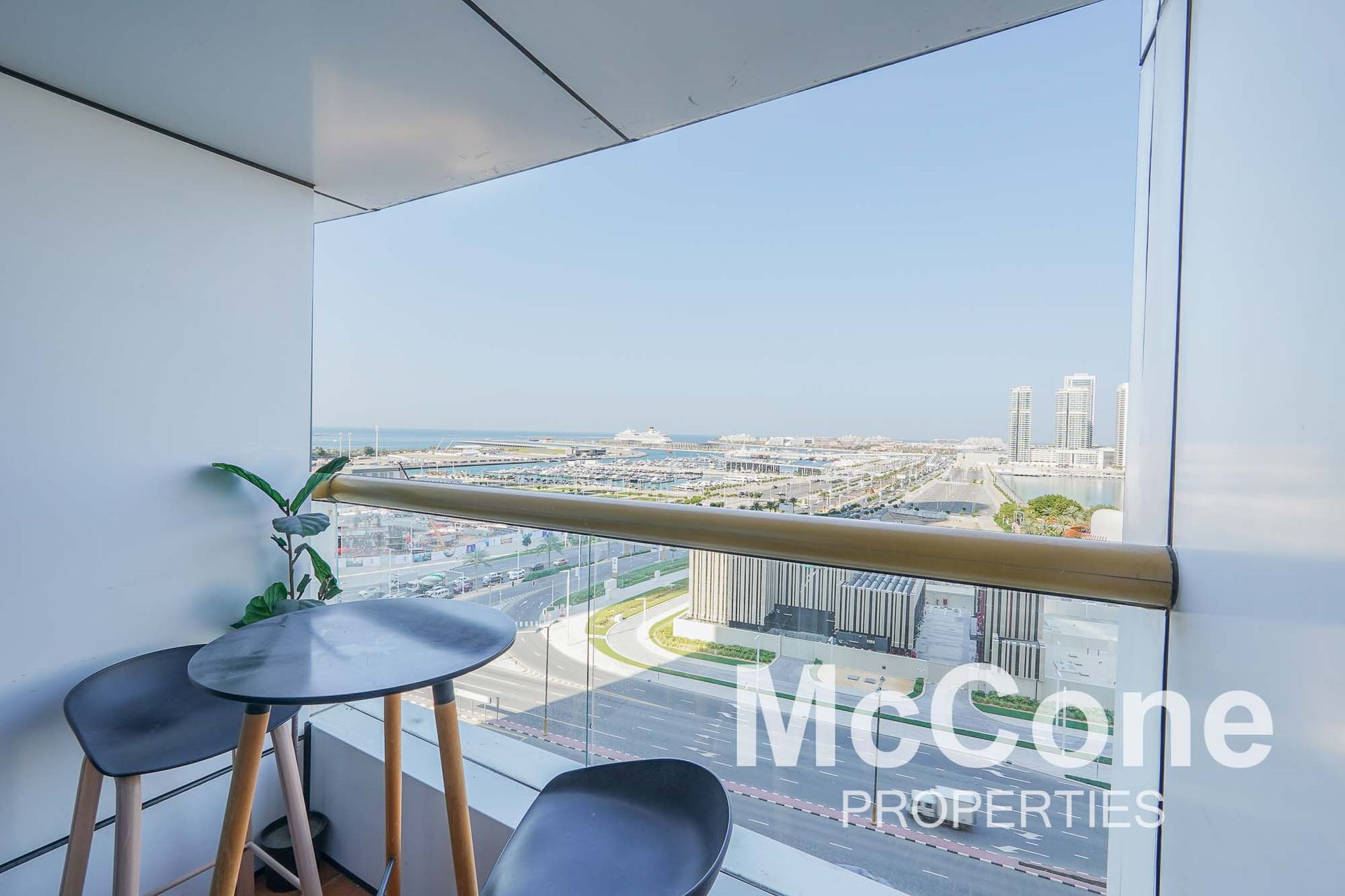 Condominium in Dubai, Dubai 12811094