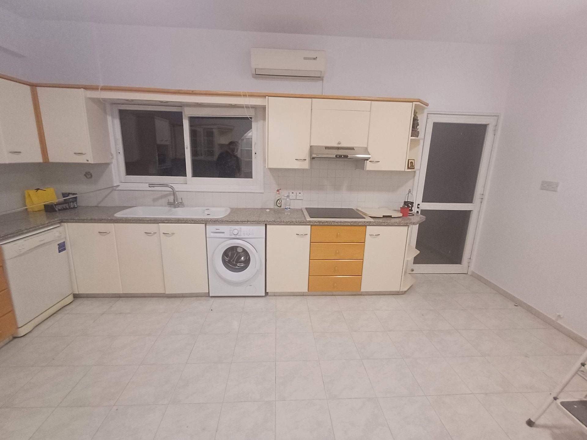 House in Nicosia, Lefkosia 12811697