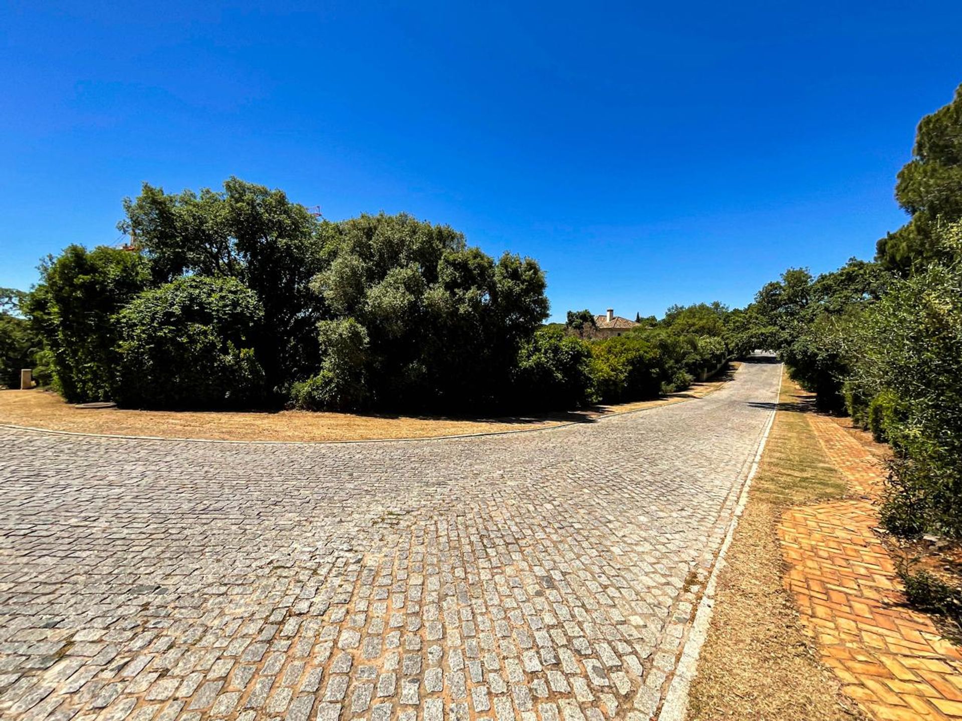 Land in San Roque, Andalucía 12812213